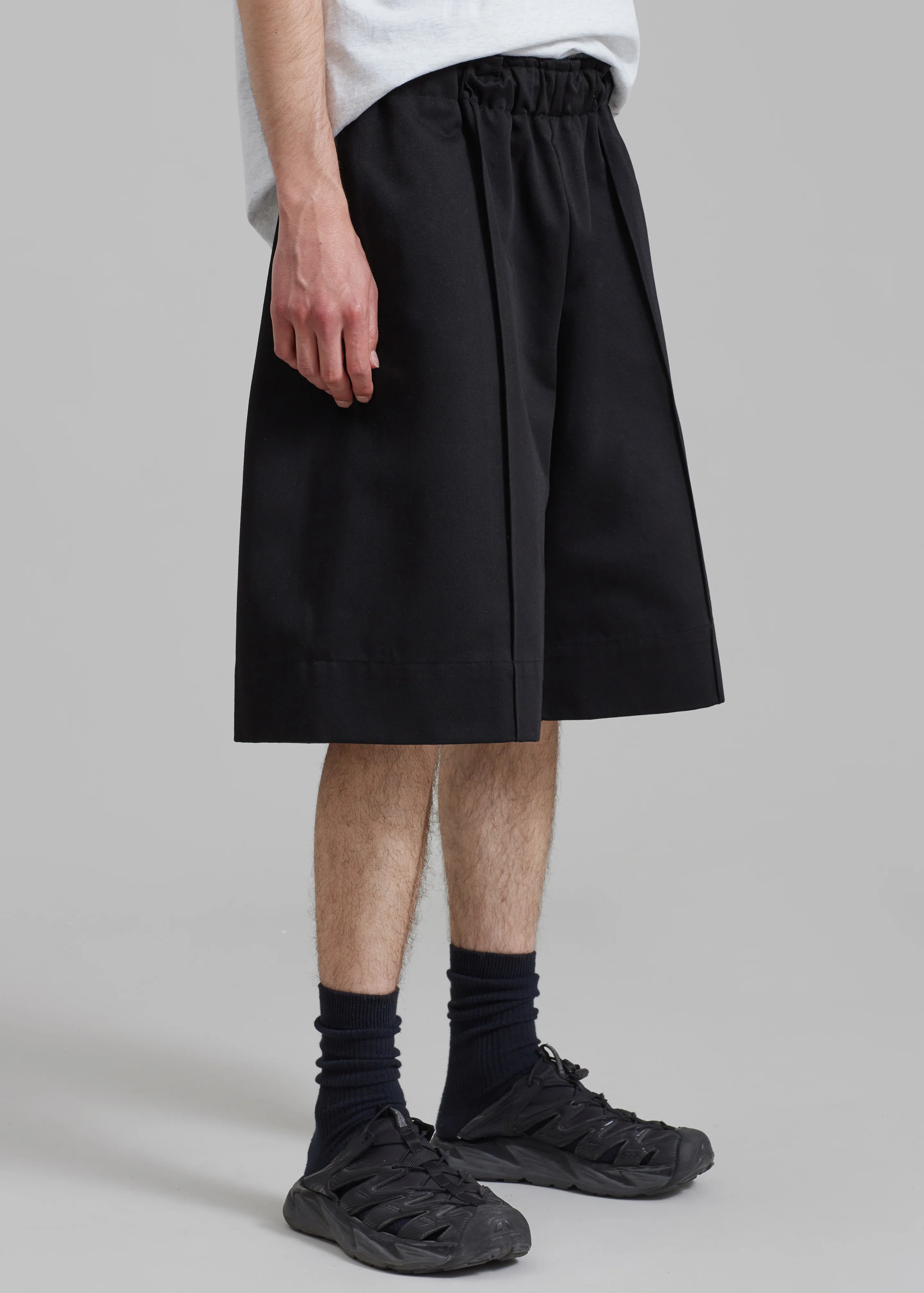 Adan Bermuda Shorts - Black - Image 5