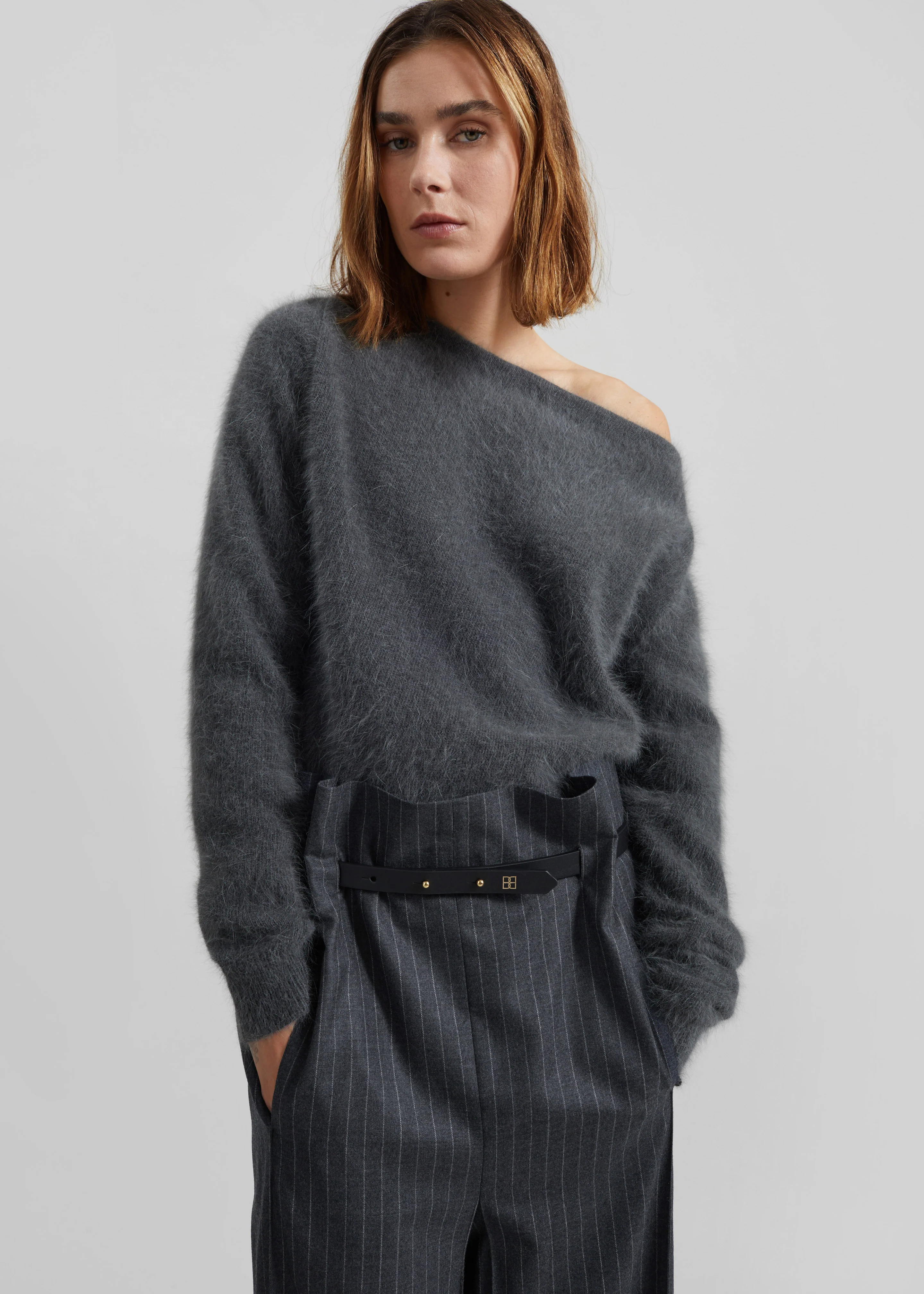 Almere Fuzzy Sweater - Dark Grey - Image 3