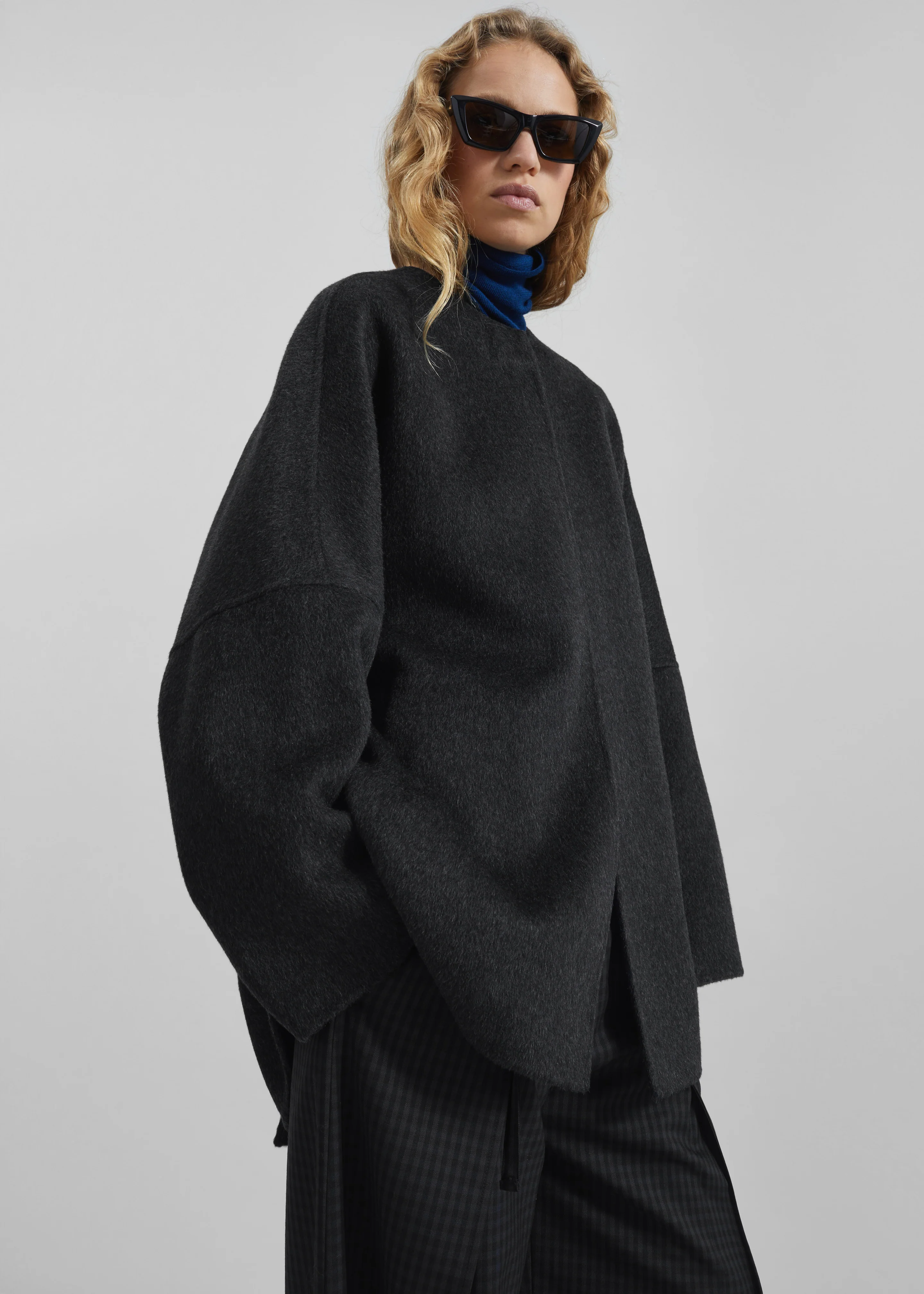 Altdorf Wool Coat - Charcoal - Image 5