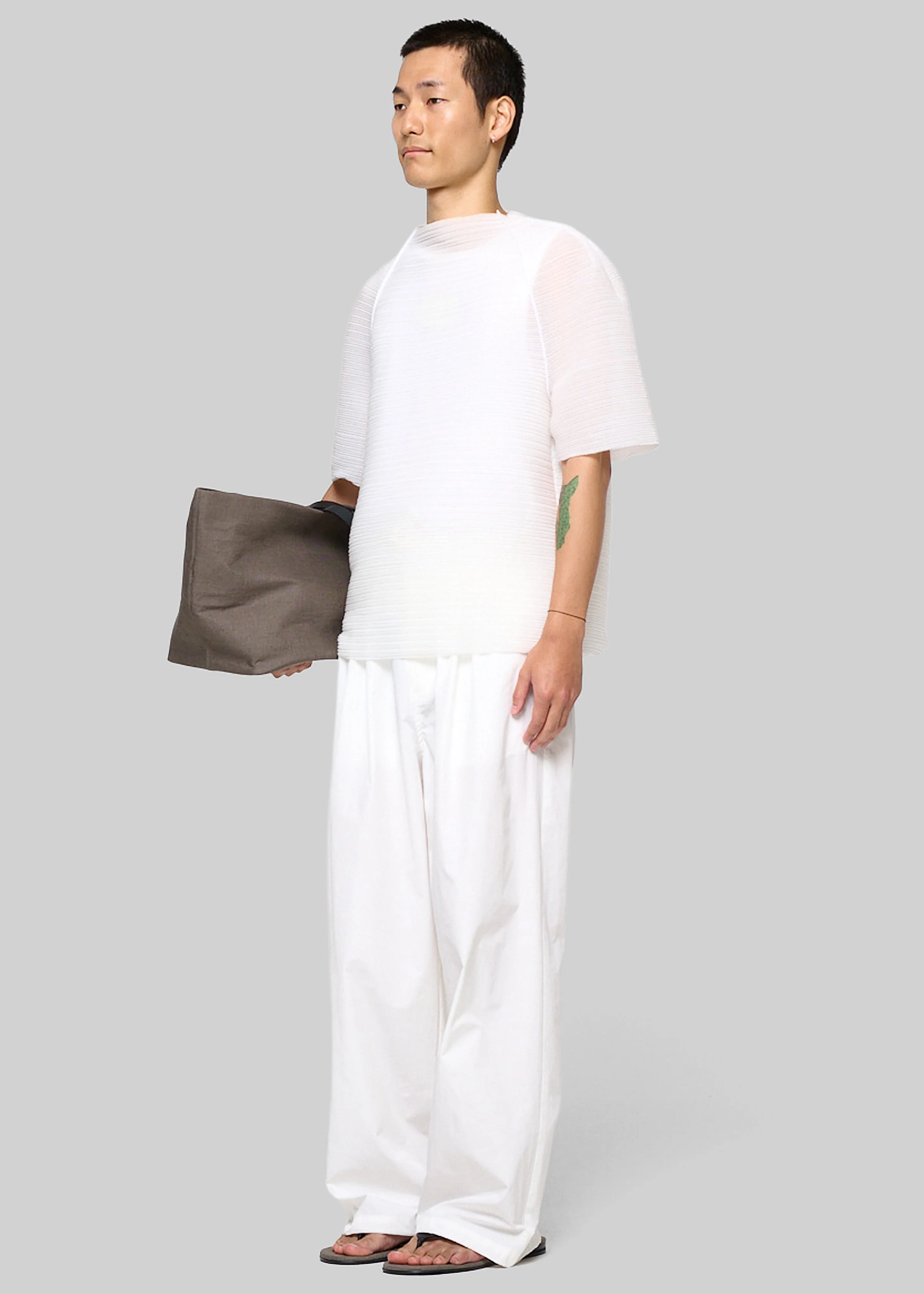 Amomento Men's Pleats Raglan Top - White - Image 3