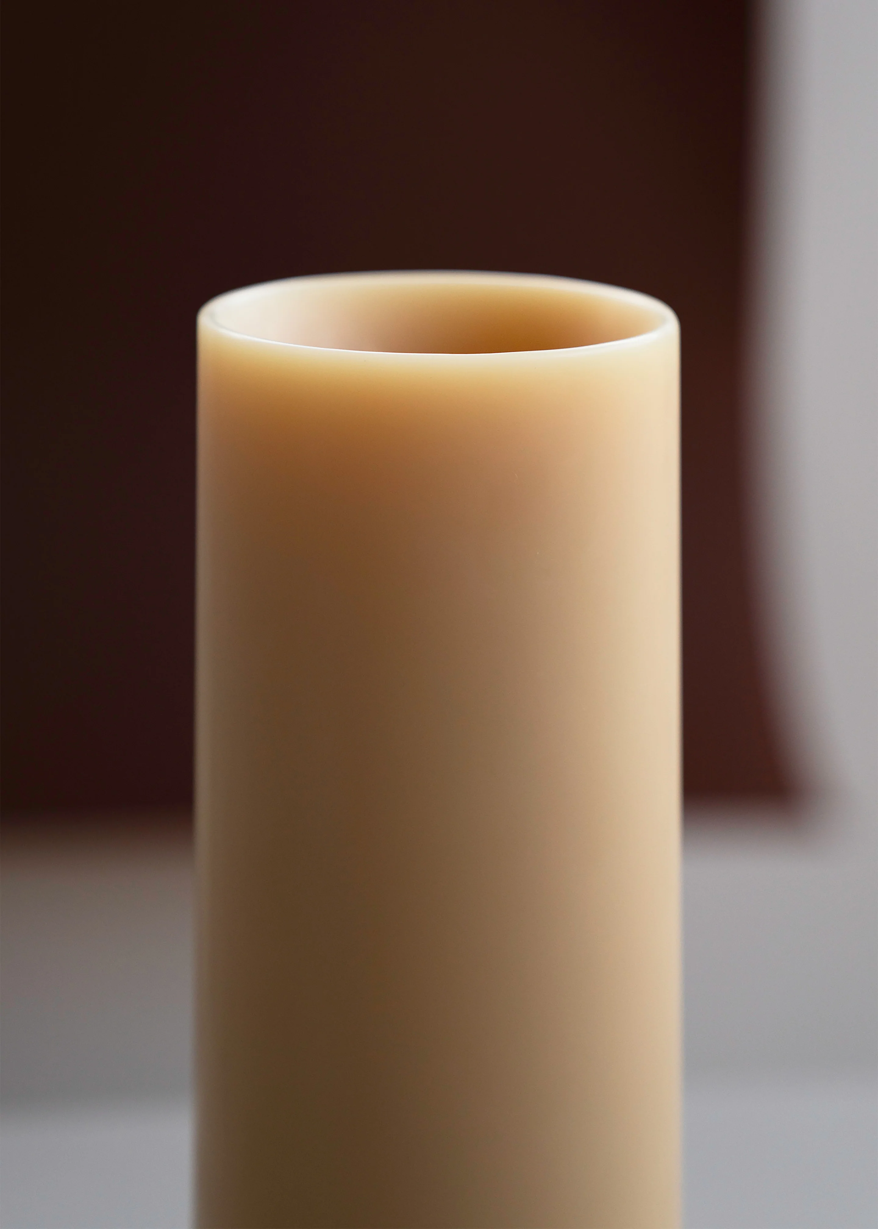 Ann Vincent Cave Vase - Sand - Image 2