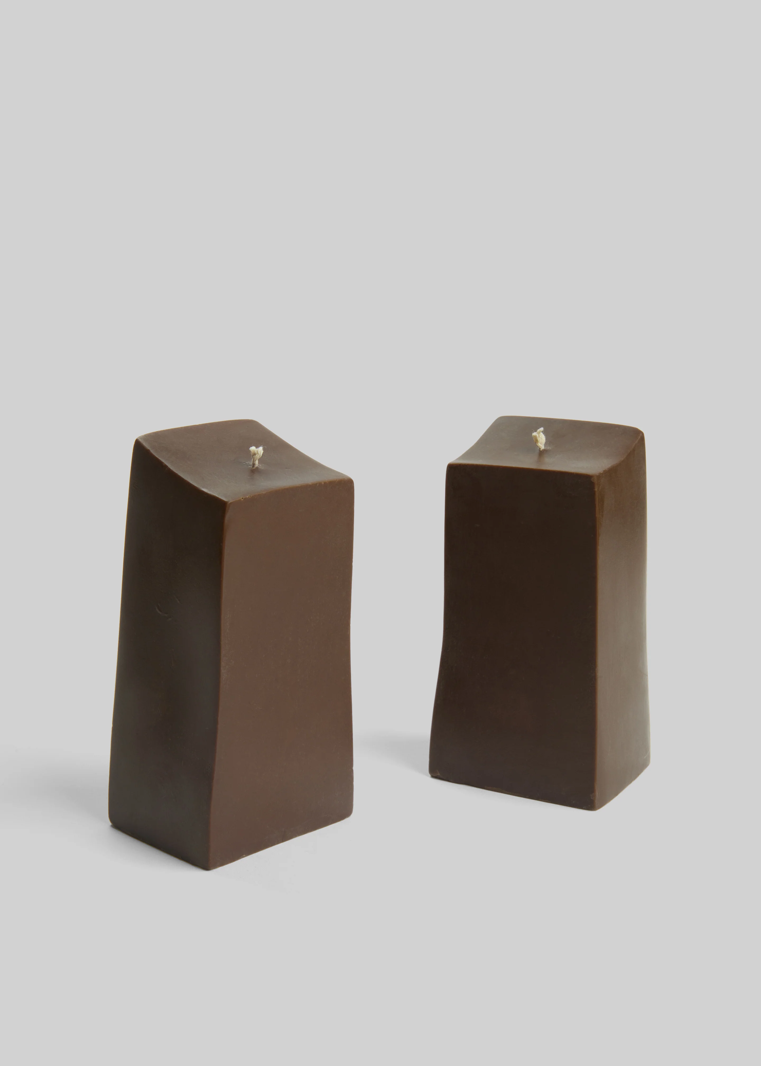 Ann Vincent x The Frankie Shop Rectangular Candle - Brown - Image 3