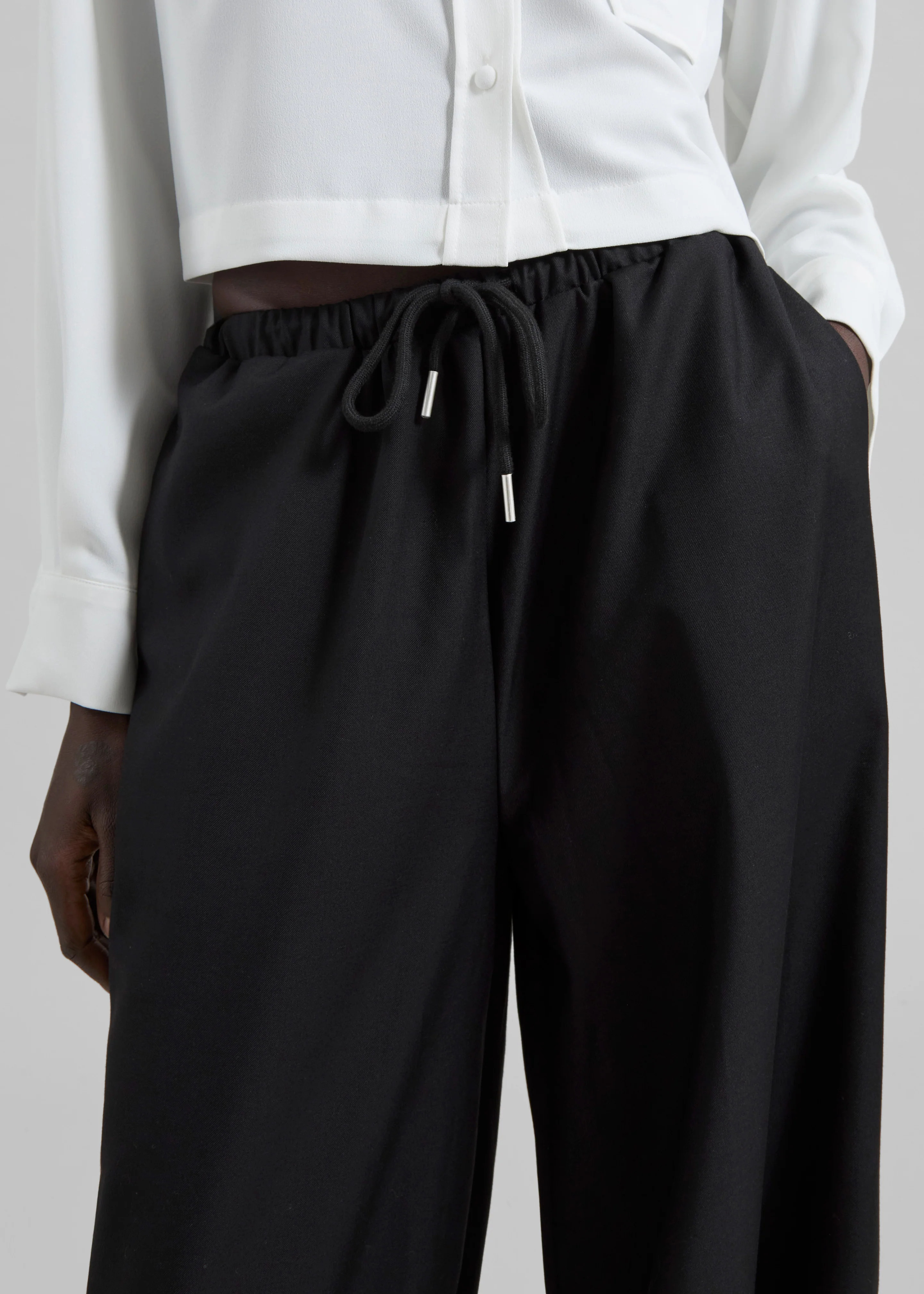 Aubray Balloon Pants - Black - Image 4
