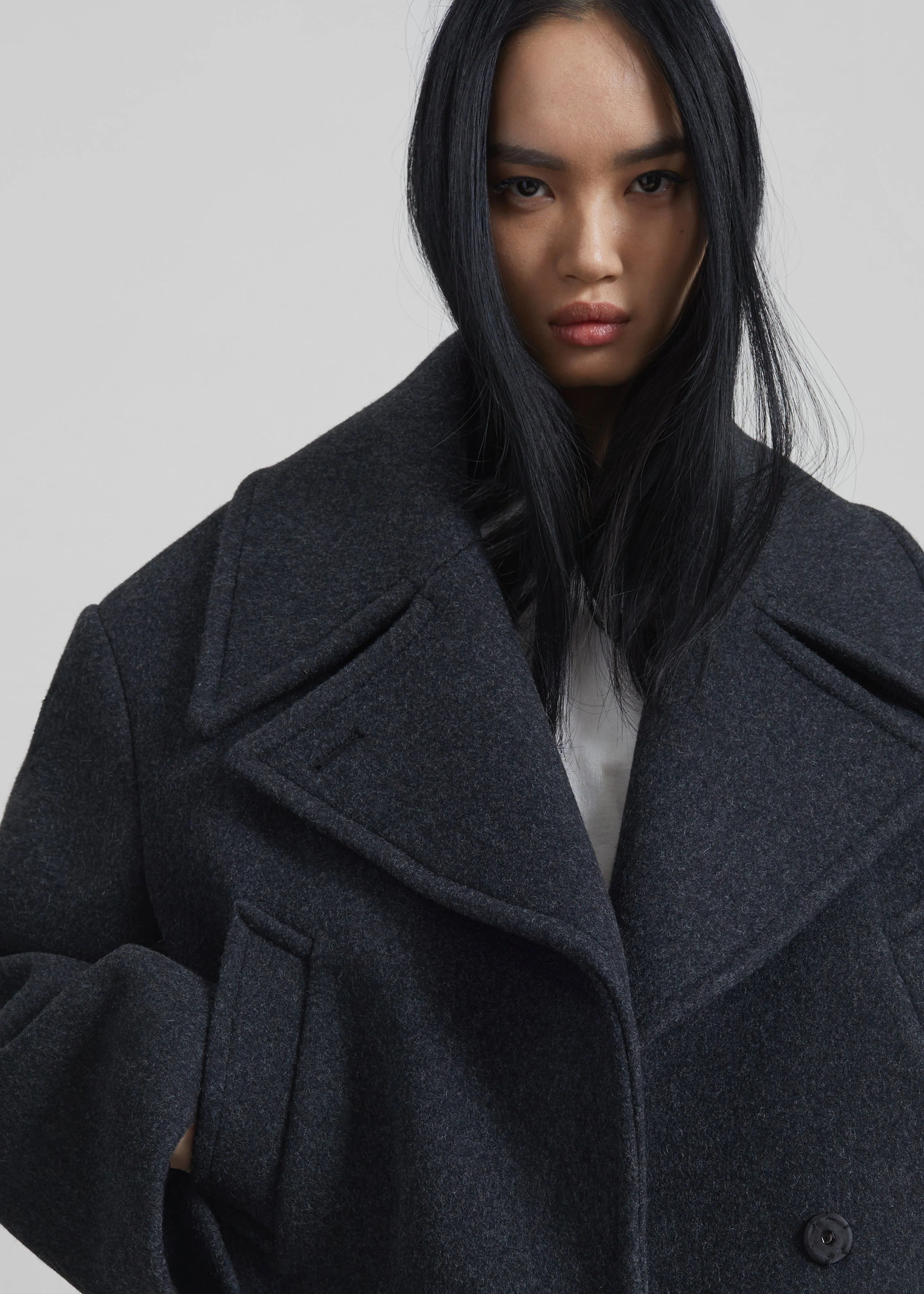 Aumale Cropped Wool Peacoat - Charcoal - Image 2
