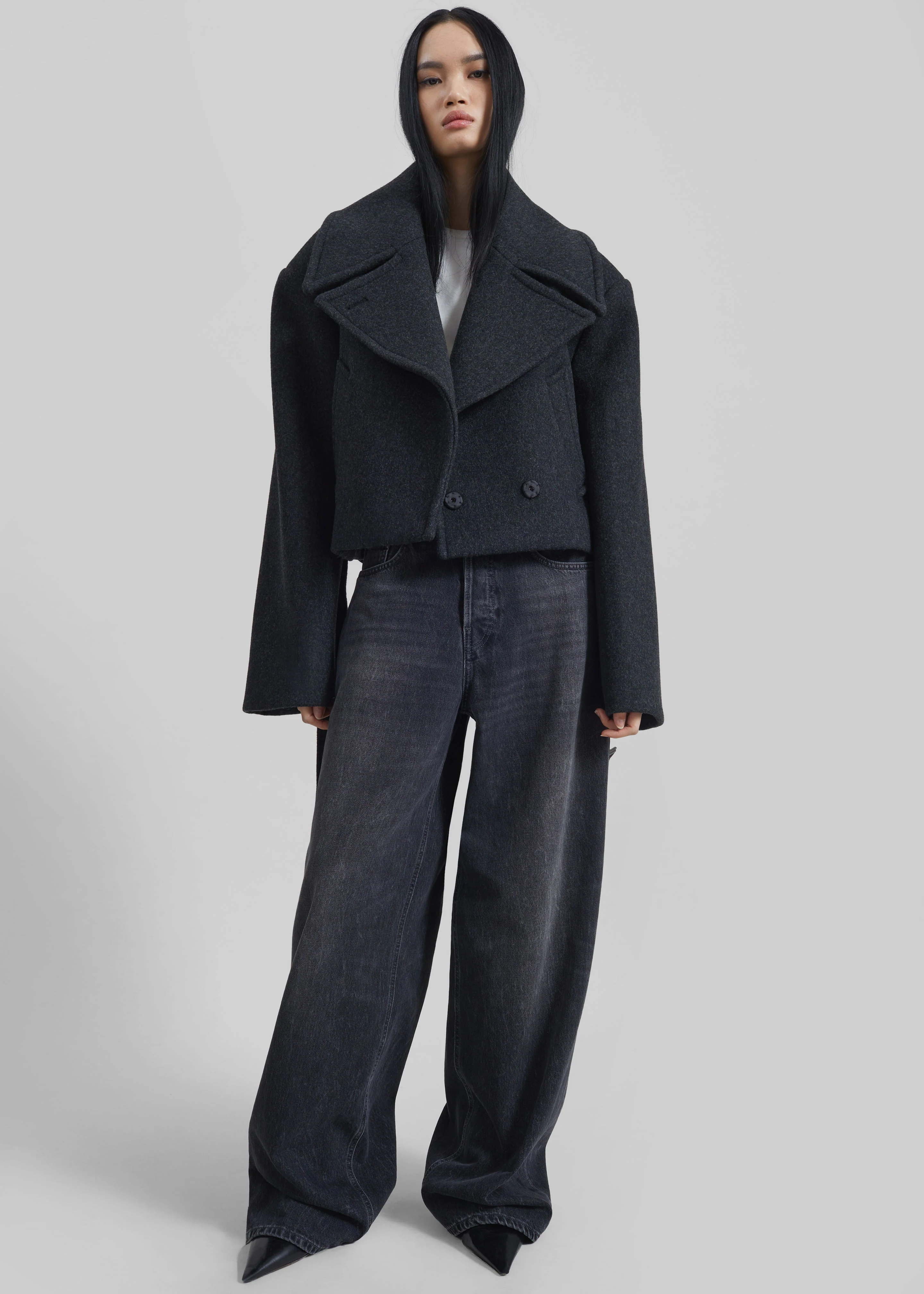 Aumale Cropped Wool Peacoat - Charcoal - Image 4