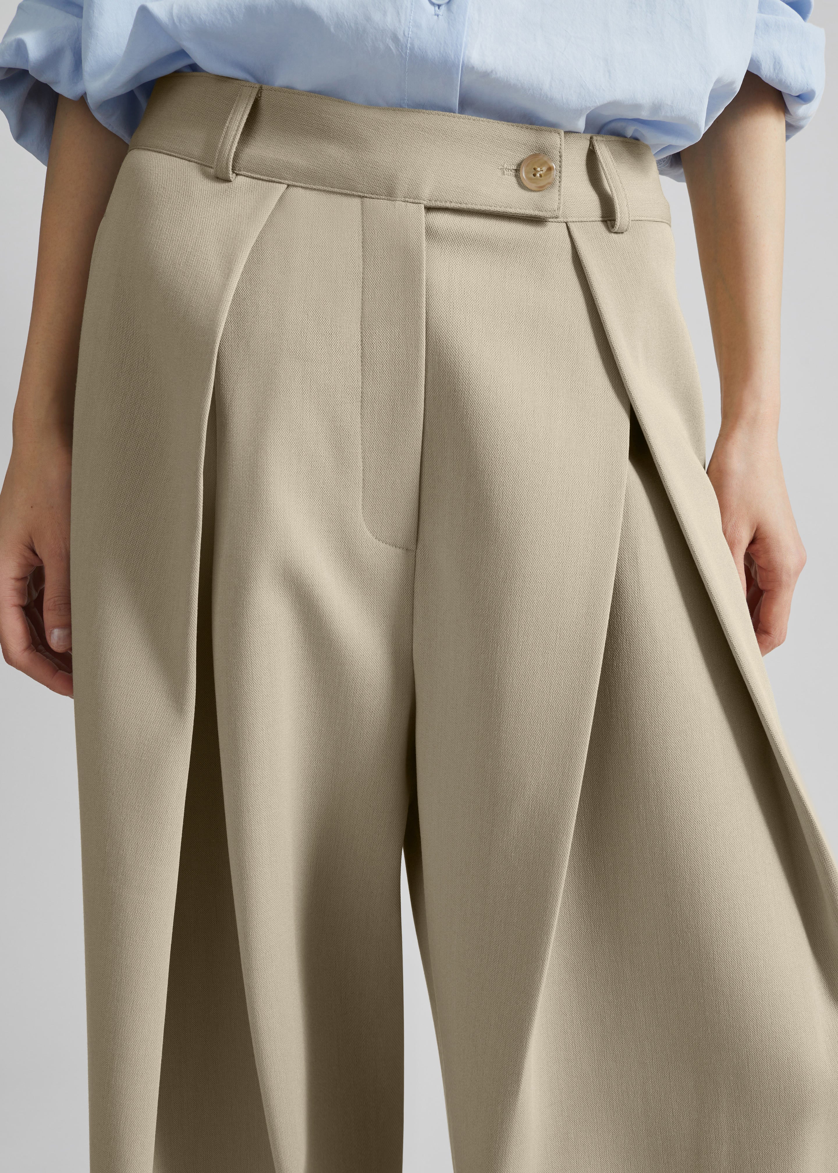 Avray Pleated Trousers - Beige - Image 3
