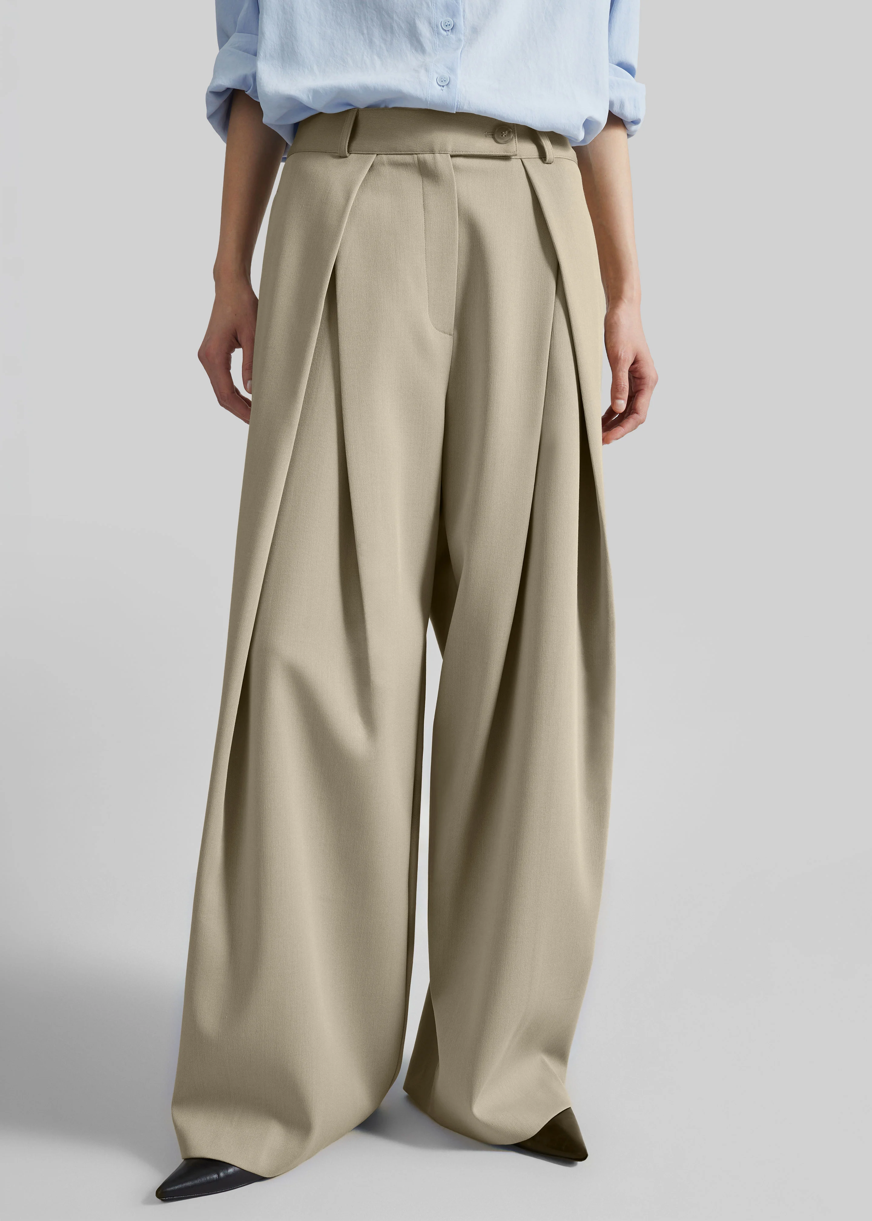 Avray Pleated Trousers - Beige - Image 7