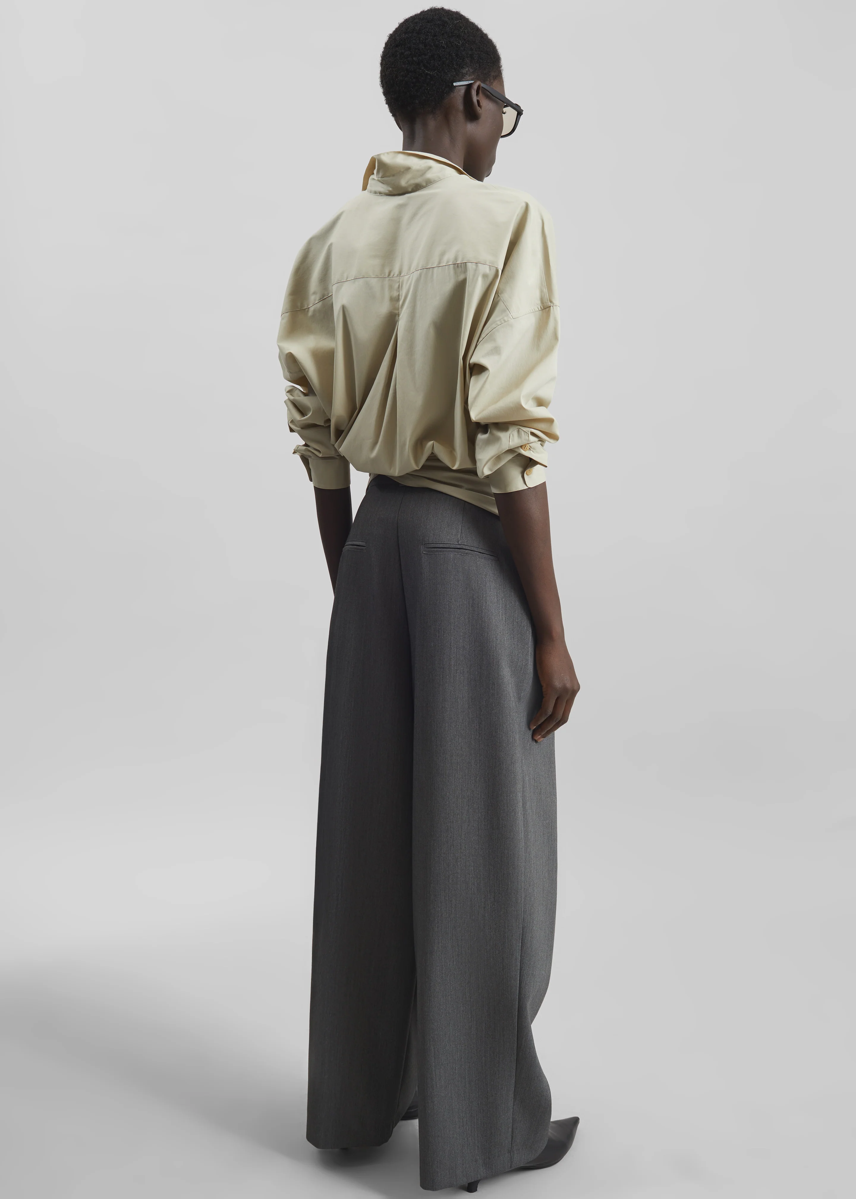 Avray Pleated Trousers - Grey - Image 6