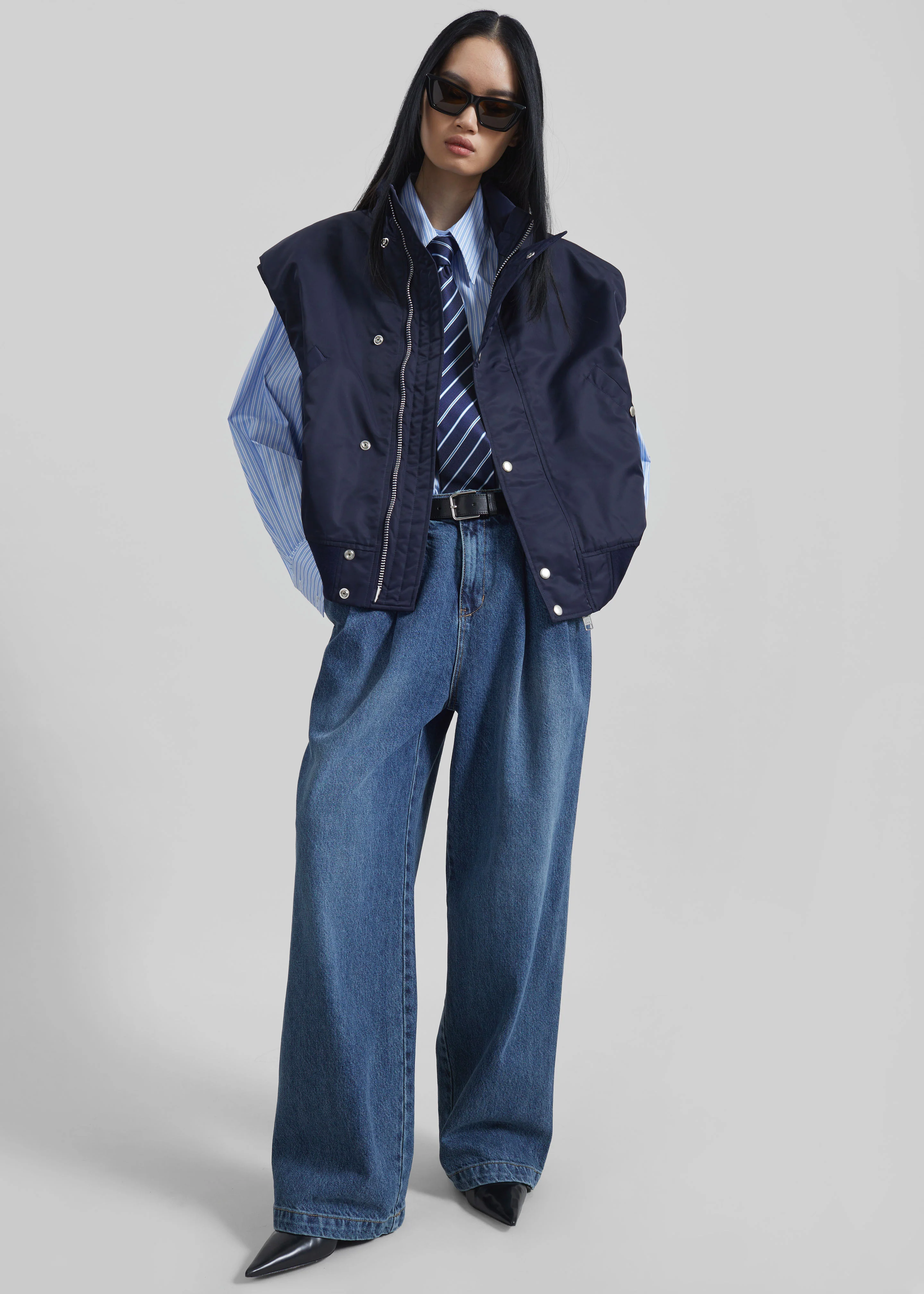 Aysen Sleeveless Bomber Jacket - Navy - Image 3