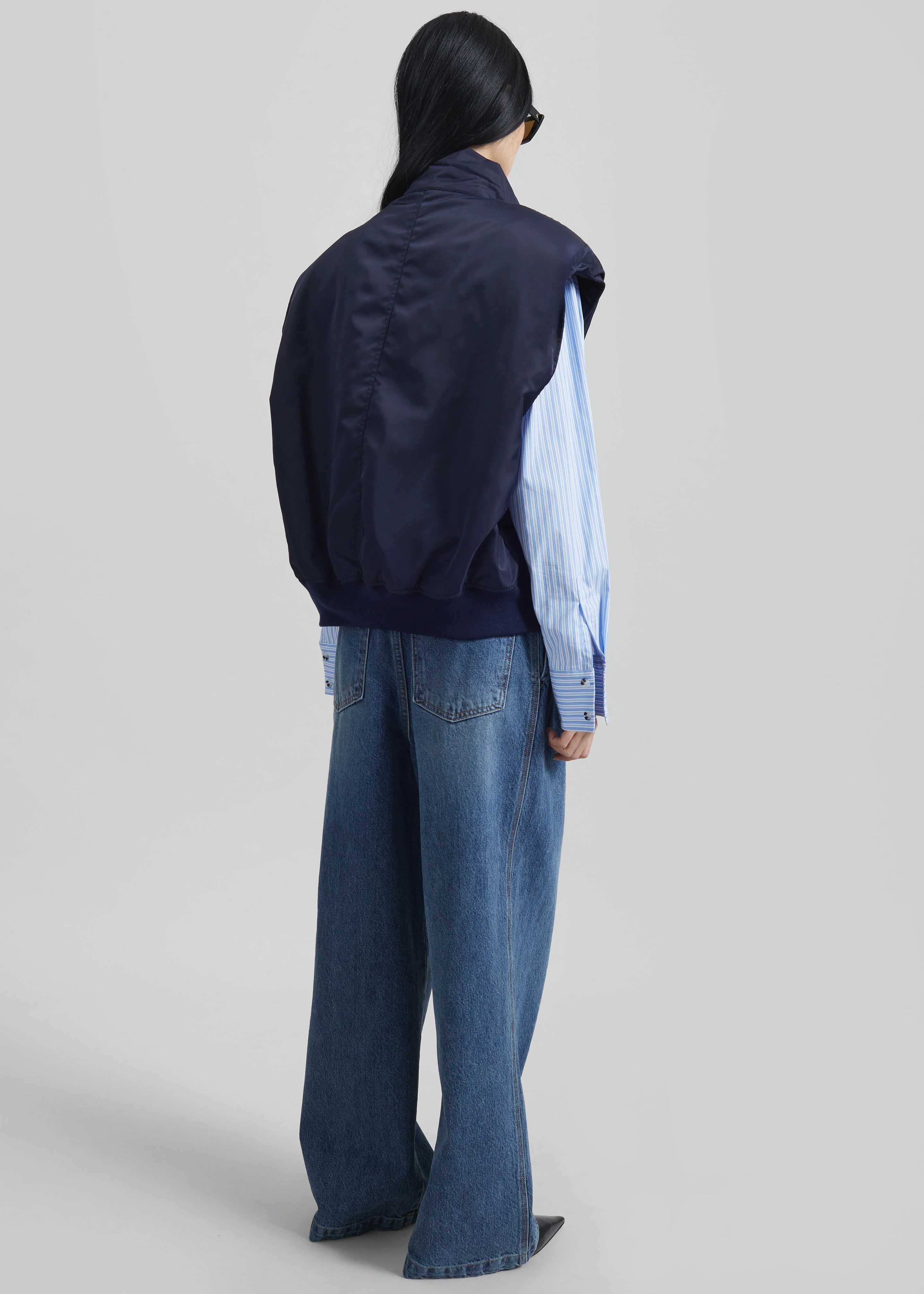 Aysen Sleeveless Bomber Jacket - Navy - Image 7
