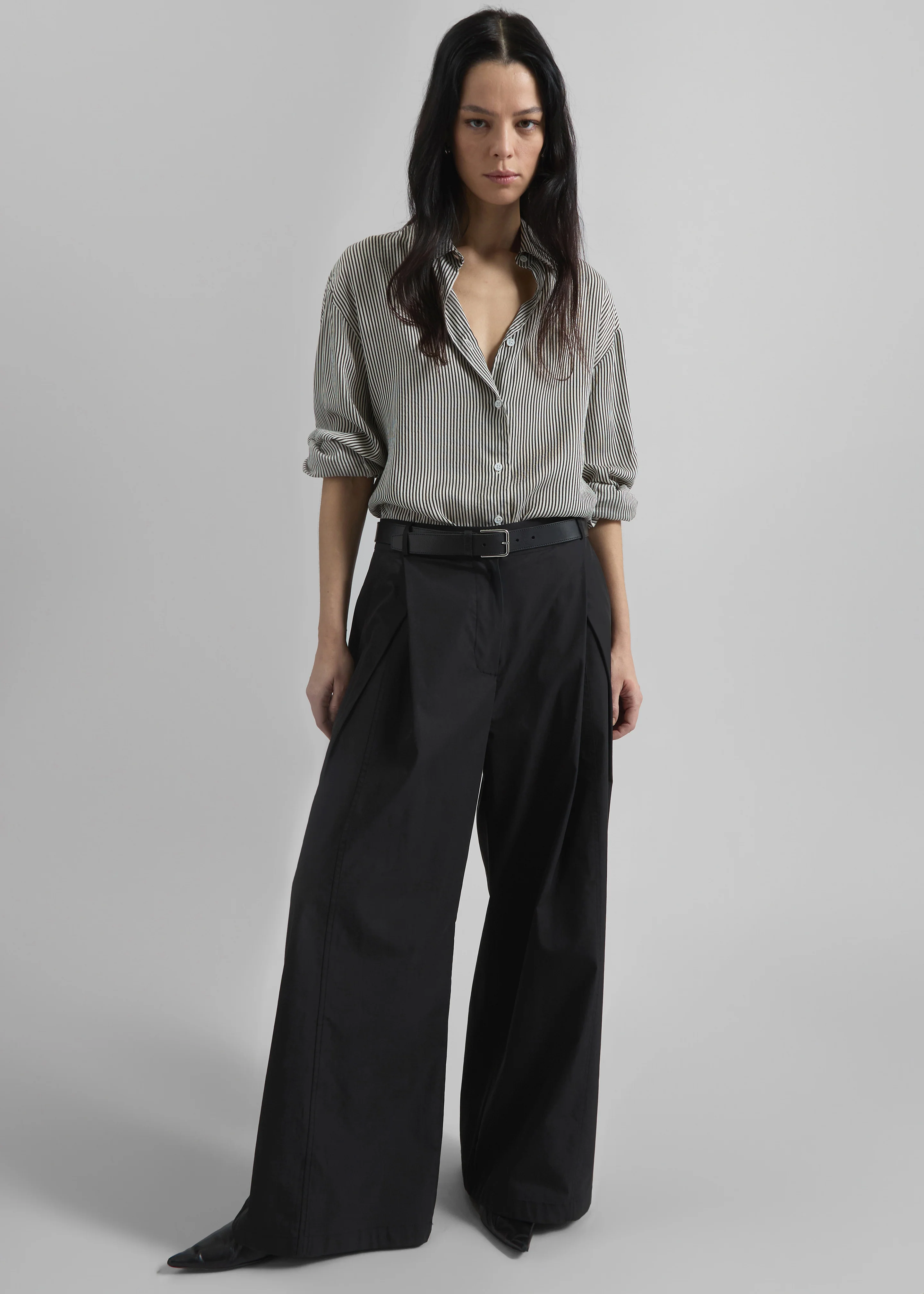 Ballia Pleated Pants - Black - Image 3