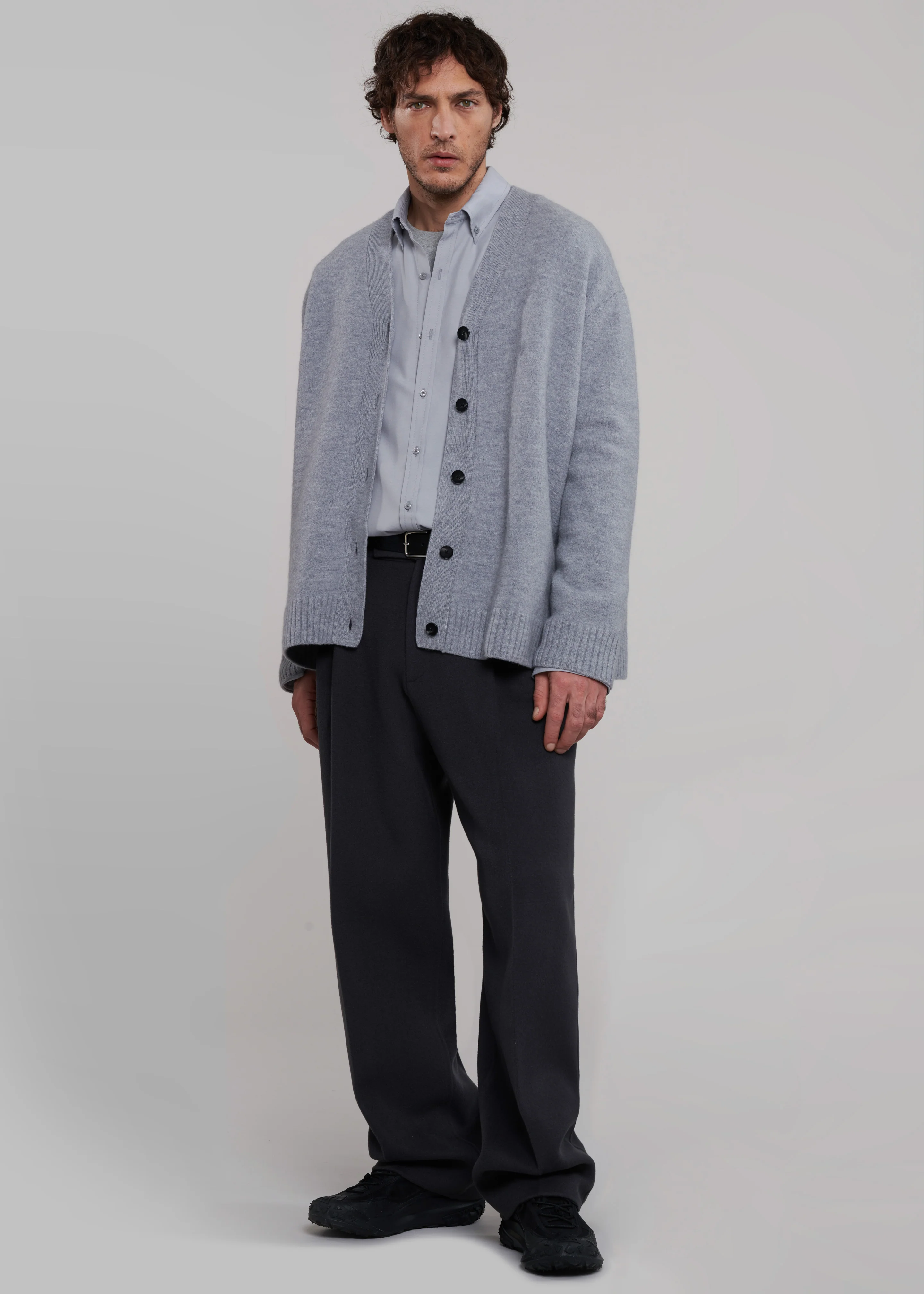 Beck Wool Cardigan - Light Grey - Image 5