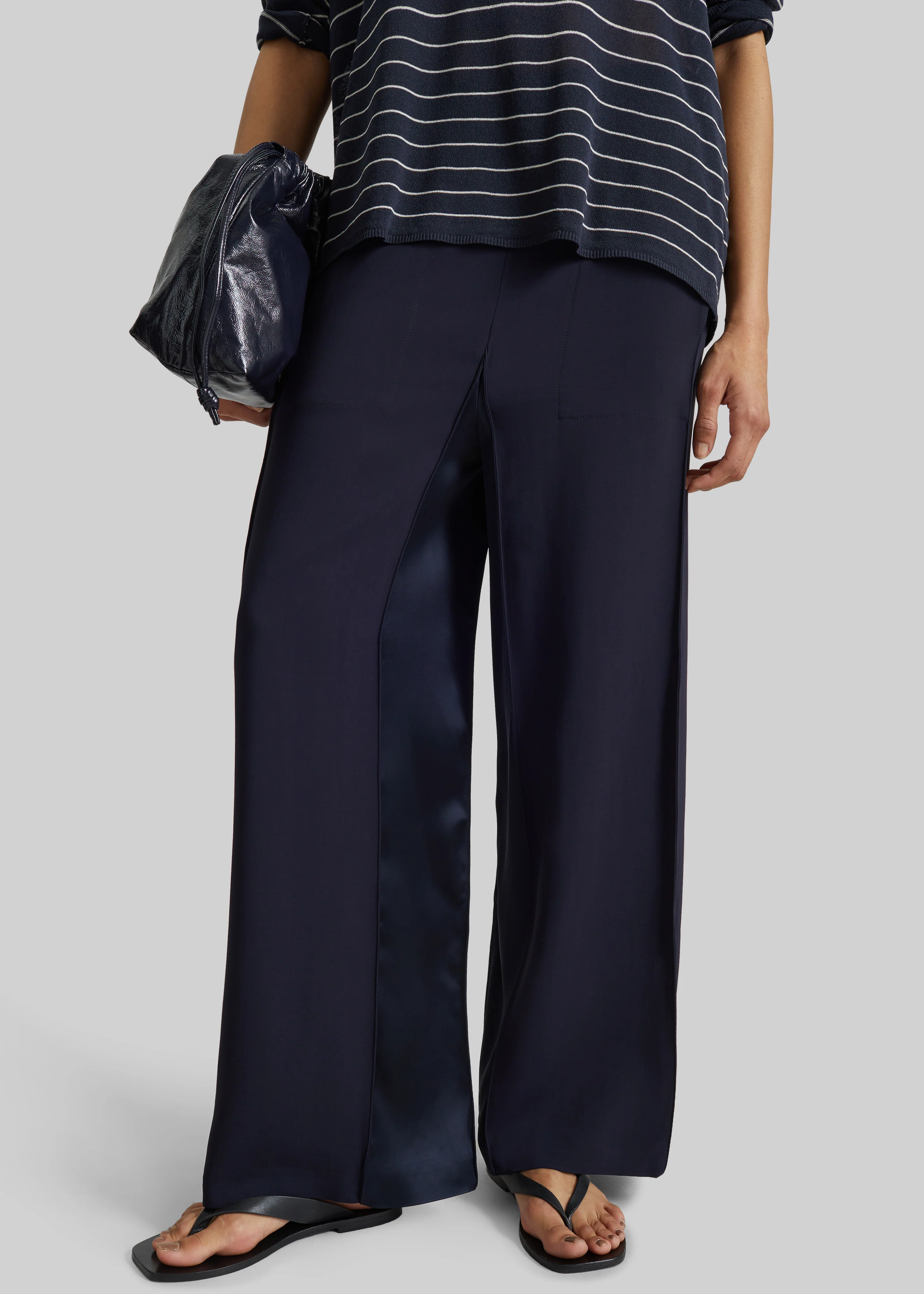 Bevza Wide Leg Culottes - Dark Ink Navy - Image 5