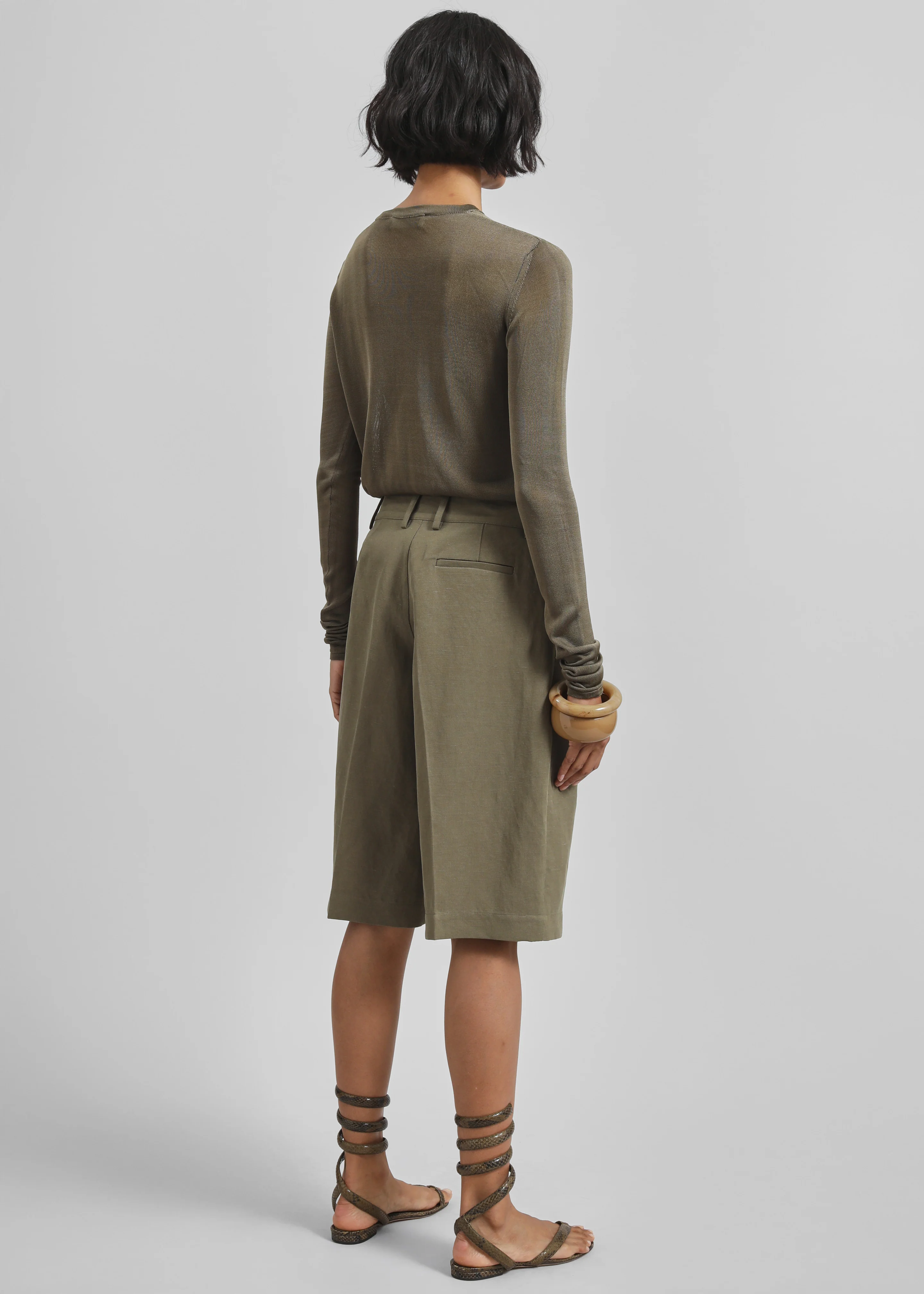 Bilbao Pleated Linen Bermuda Shorts - Khaki - Image 8