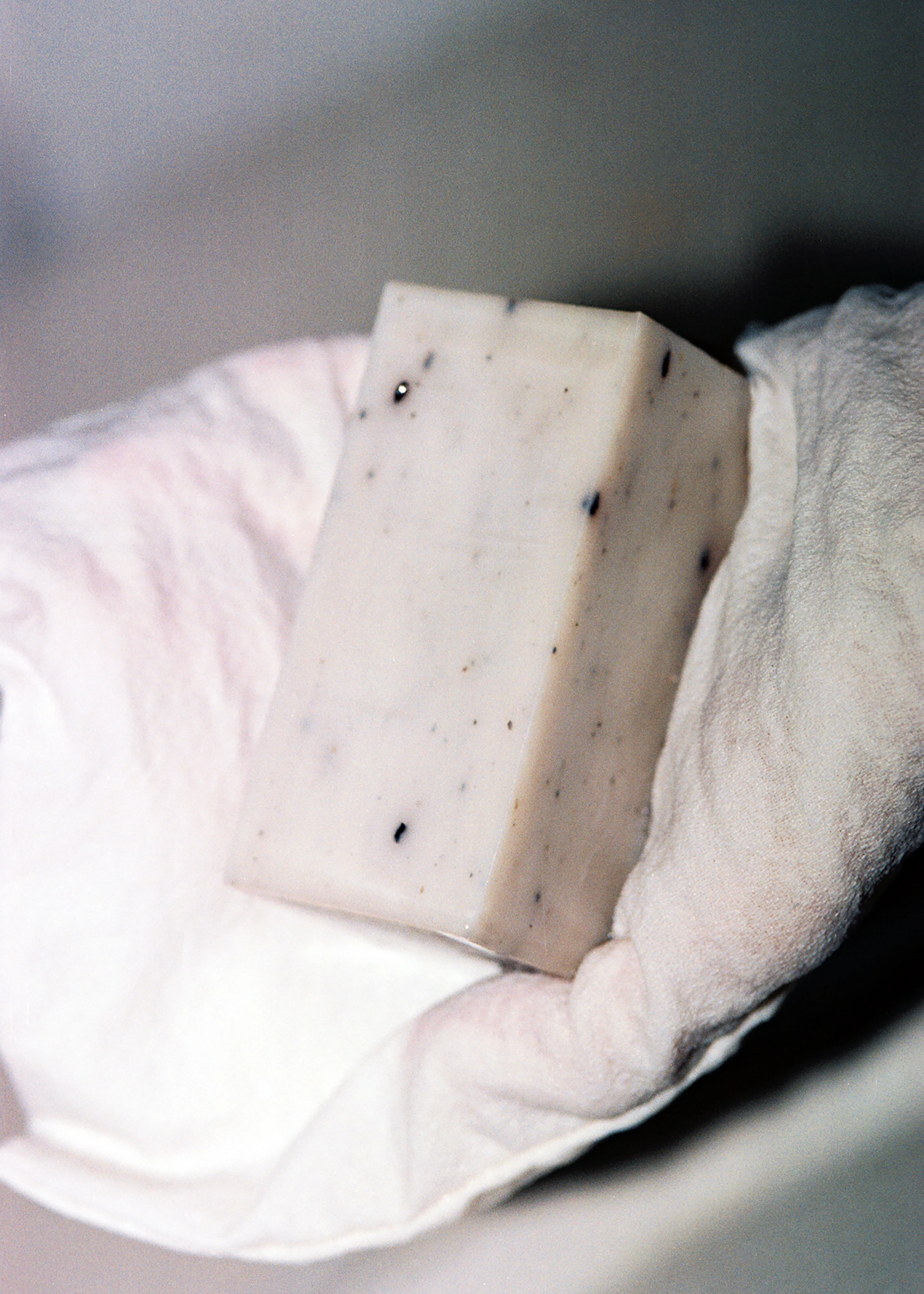 Binu Binu Bar Soap - Seshin Korean Scrub - Image 6
