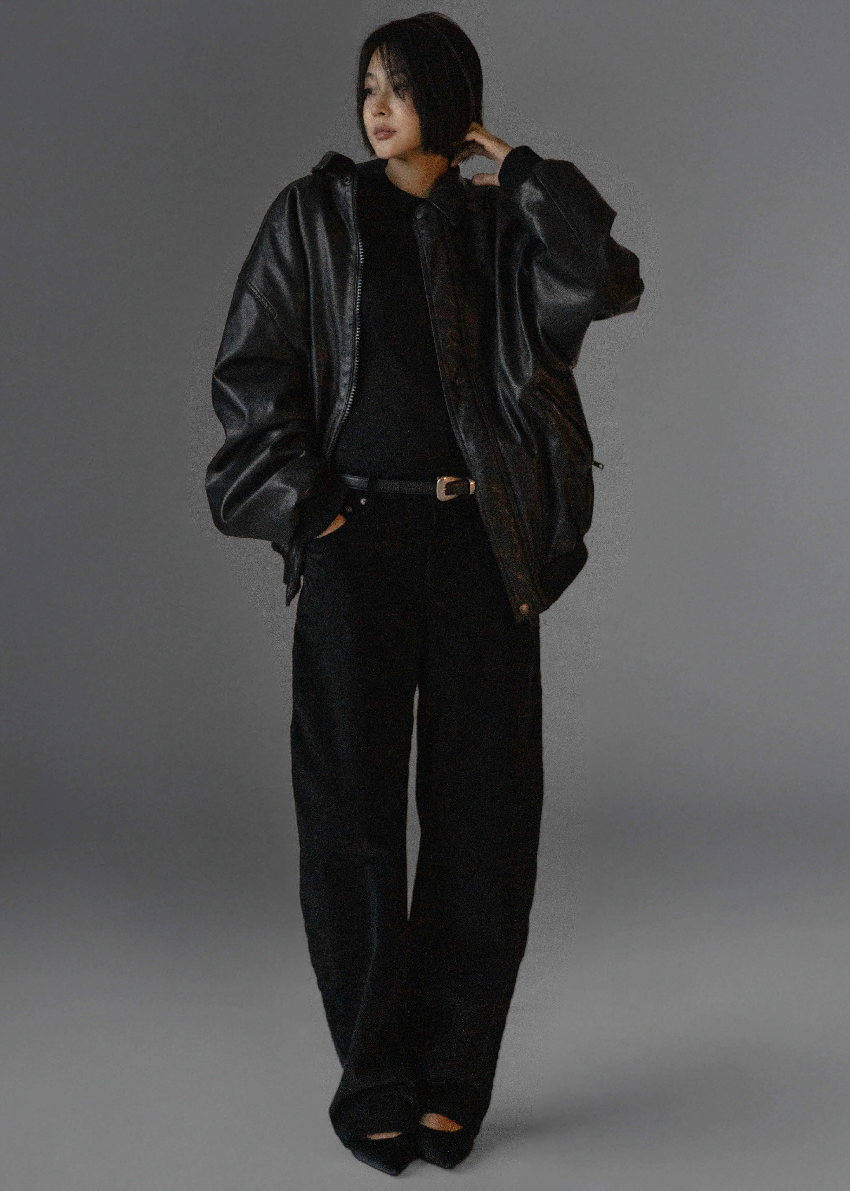 Caistor Corduroy Barrel Leg Pants - Black - Image 4