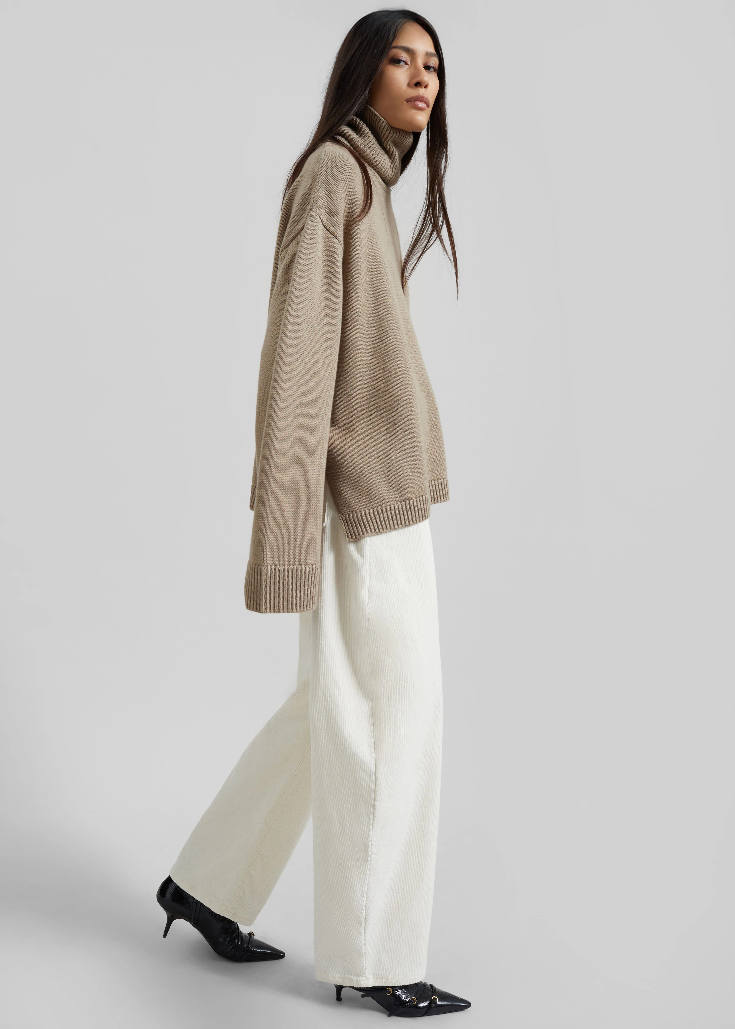 Caistor Corduroy Barrel Leg Pants - Ivory - Image 4