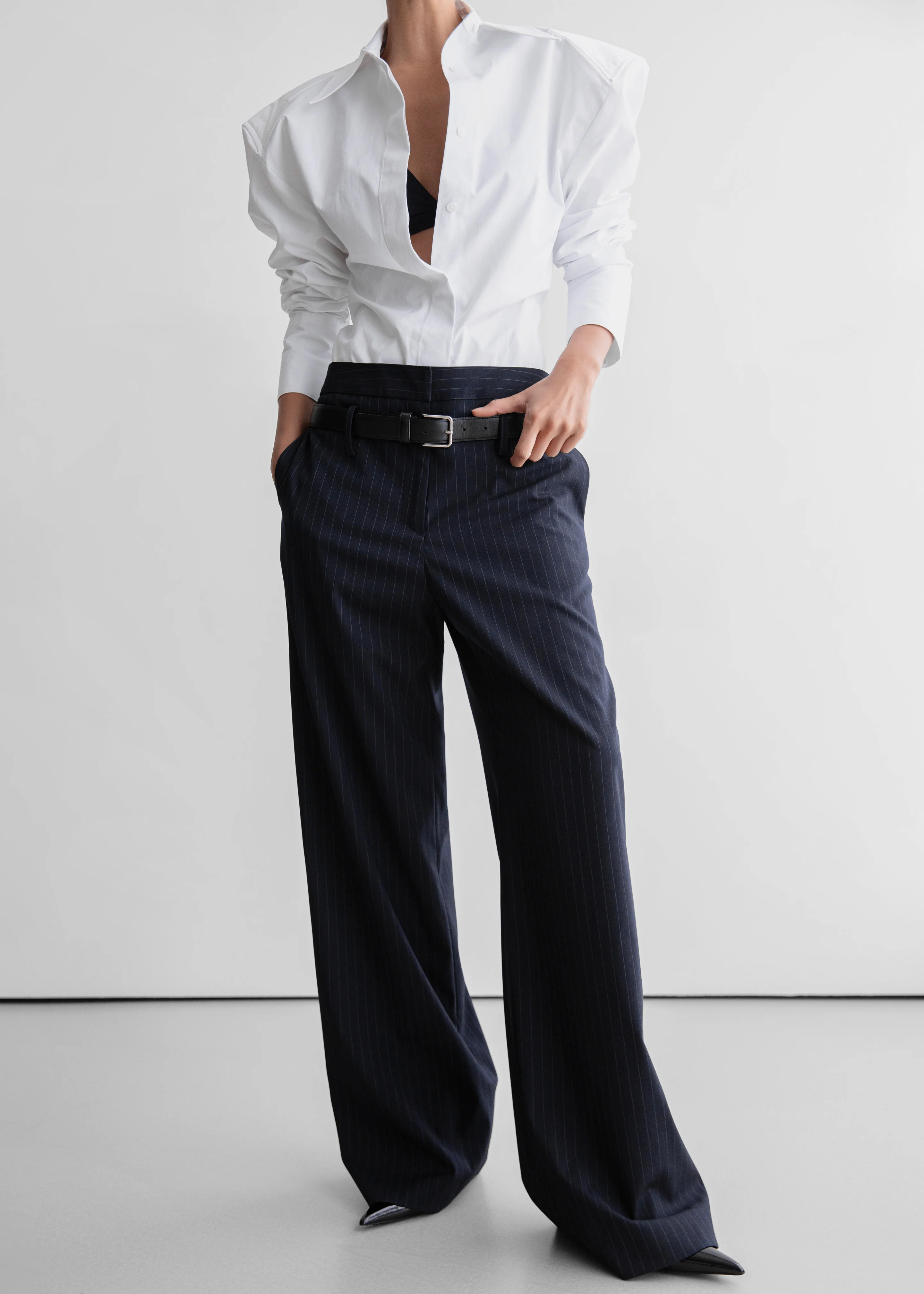 Camlez Low Belt Loop Trousers - Navy Pinstripe - Image 6