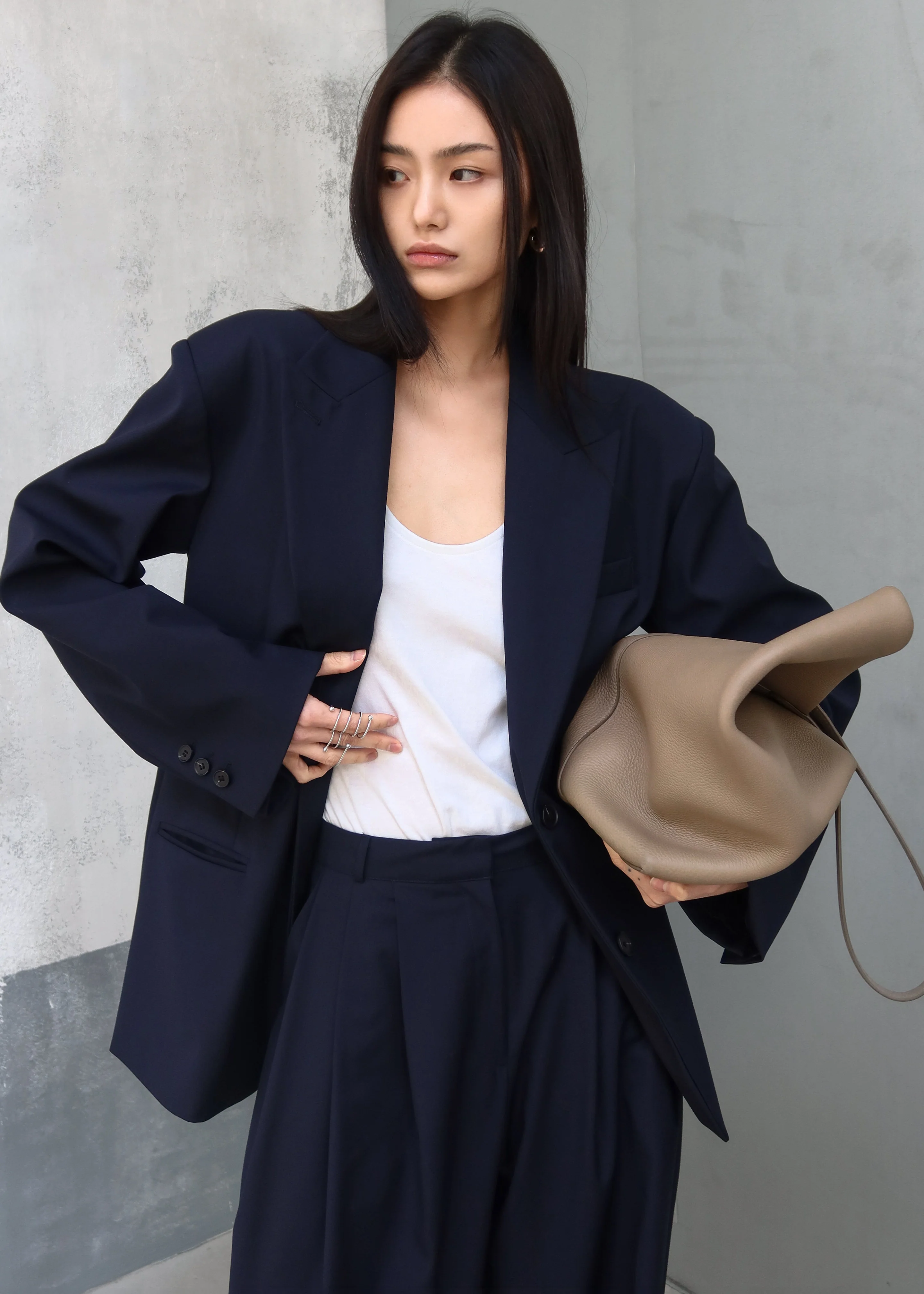 Canmore Double Vent Blazer - Navy - Image 8