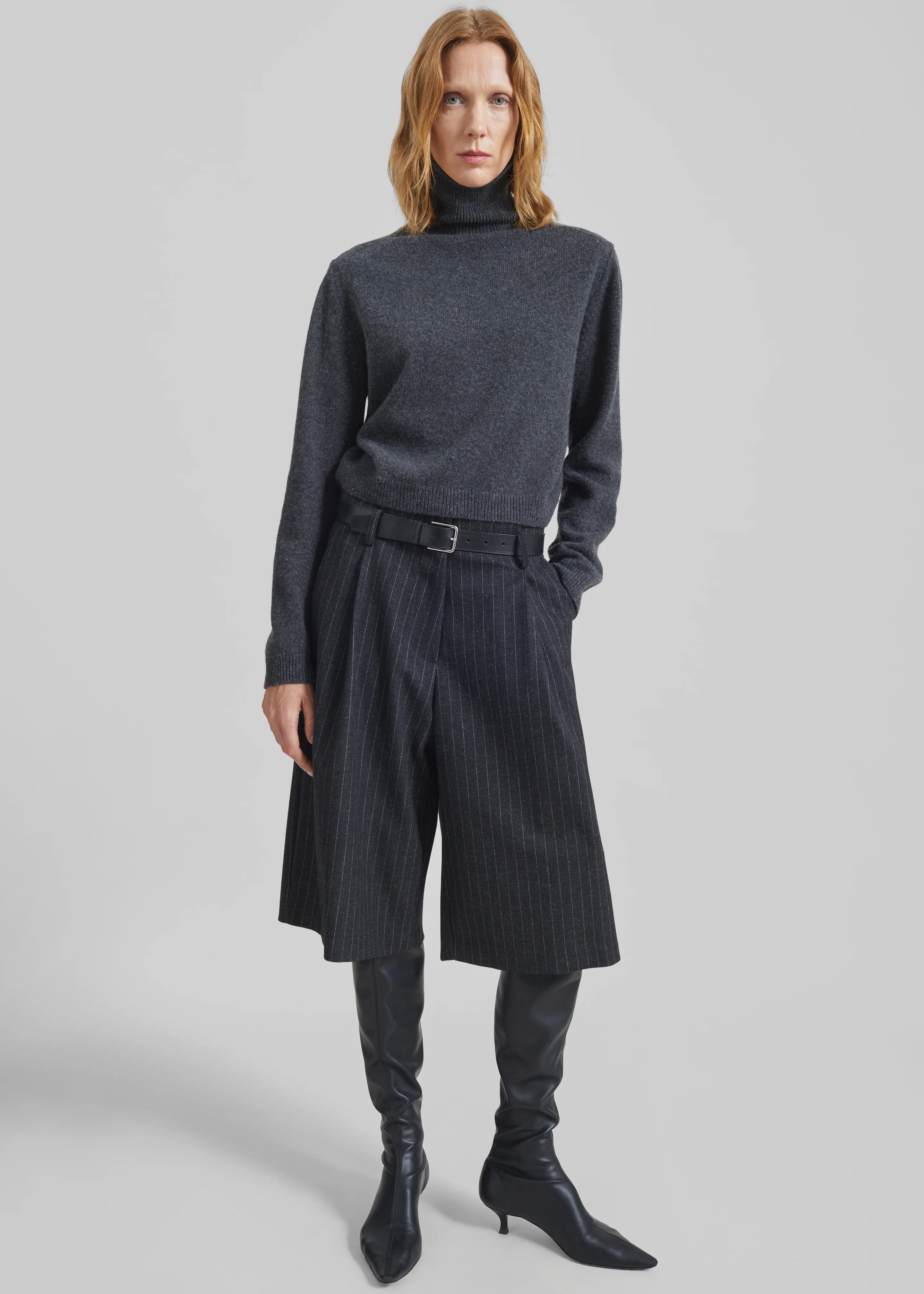 Carlow Bermuda Shorts - Charcoal/White Pinstripe - Image 2