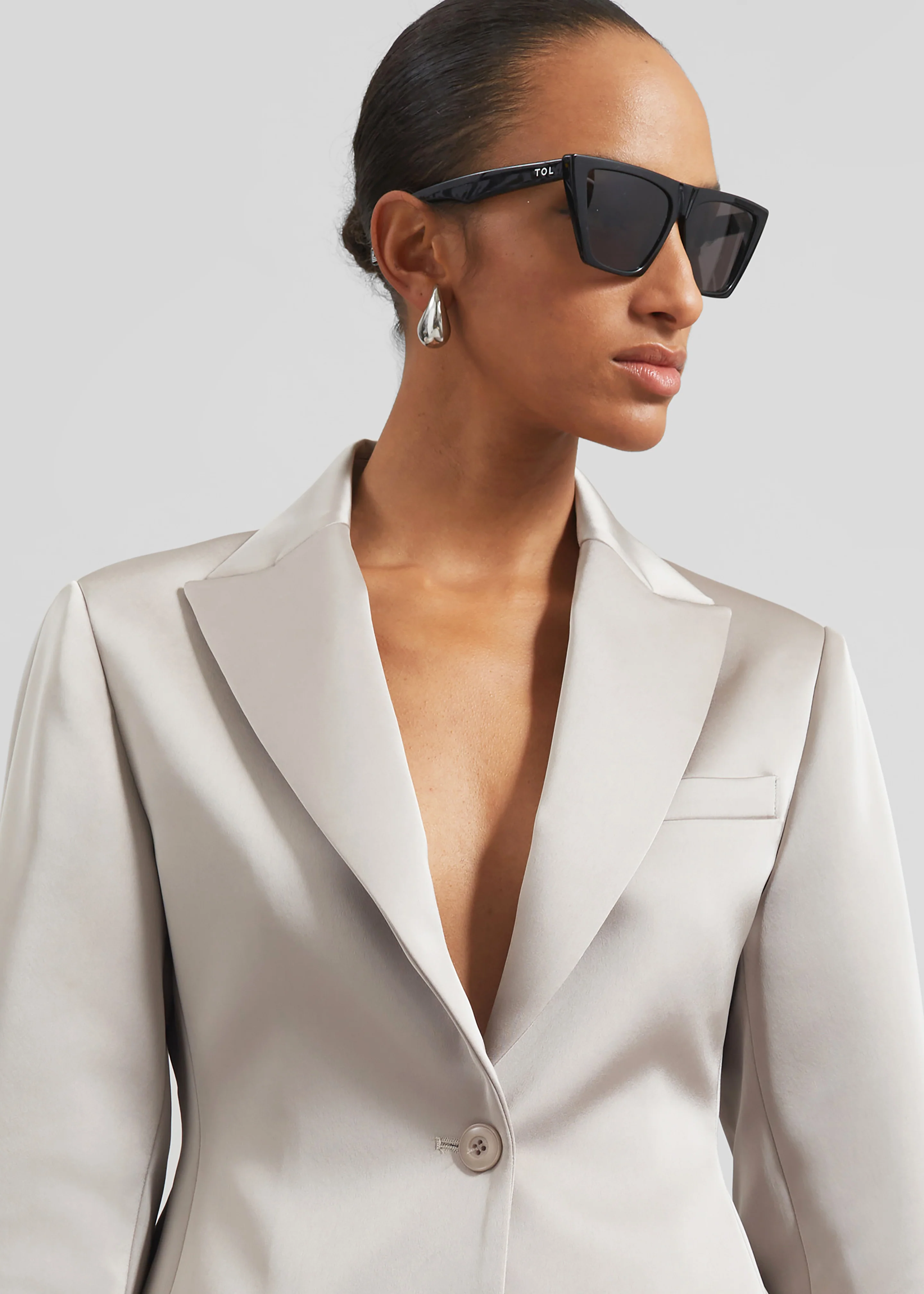 Colette Hourglass Satin Blazer - Light Taupe - Image 3