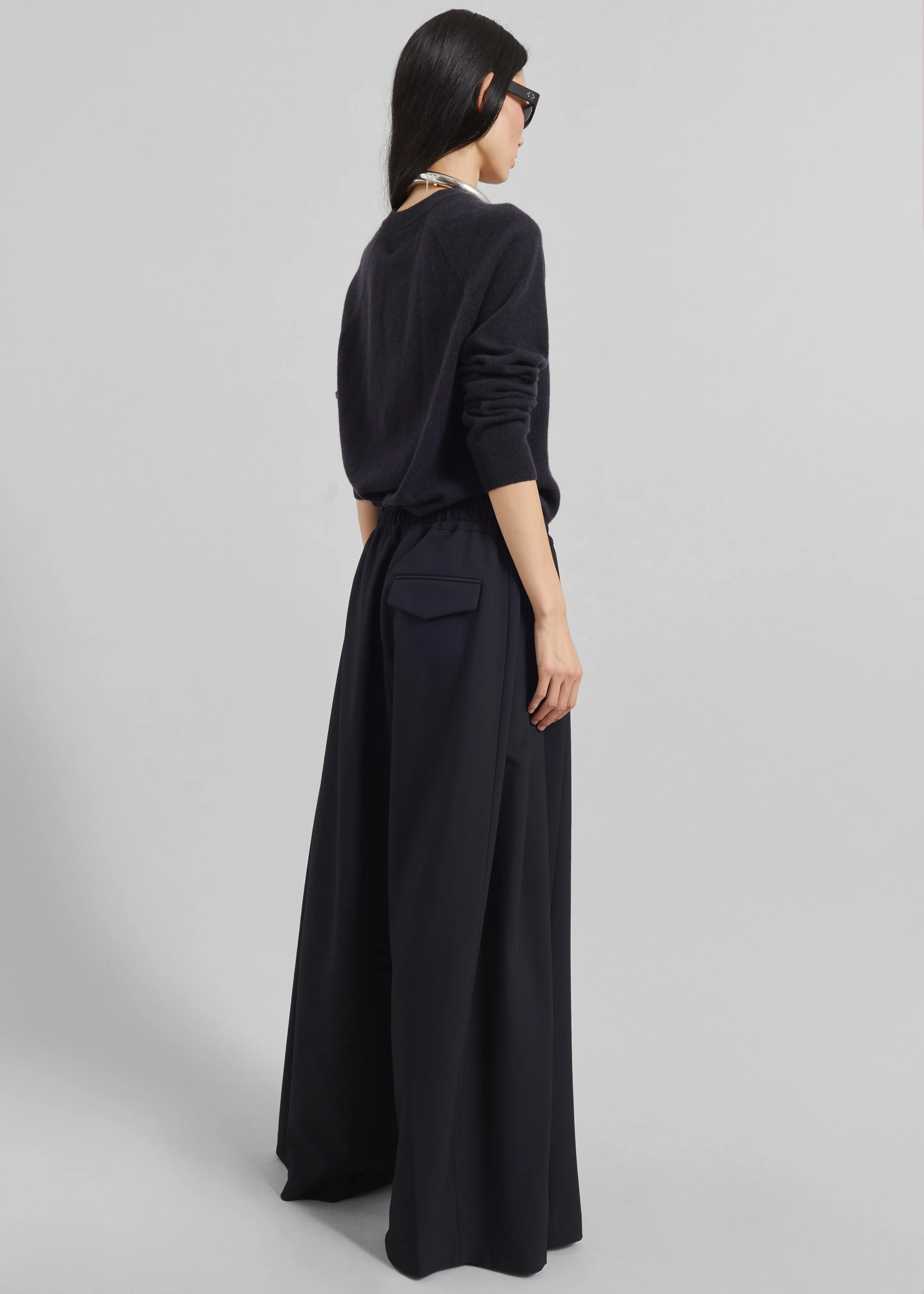 Corlen Pleated Wide Pants - Dark Navy - Image 8