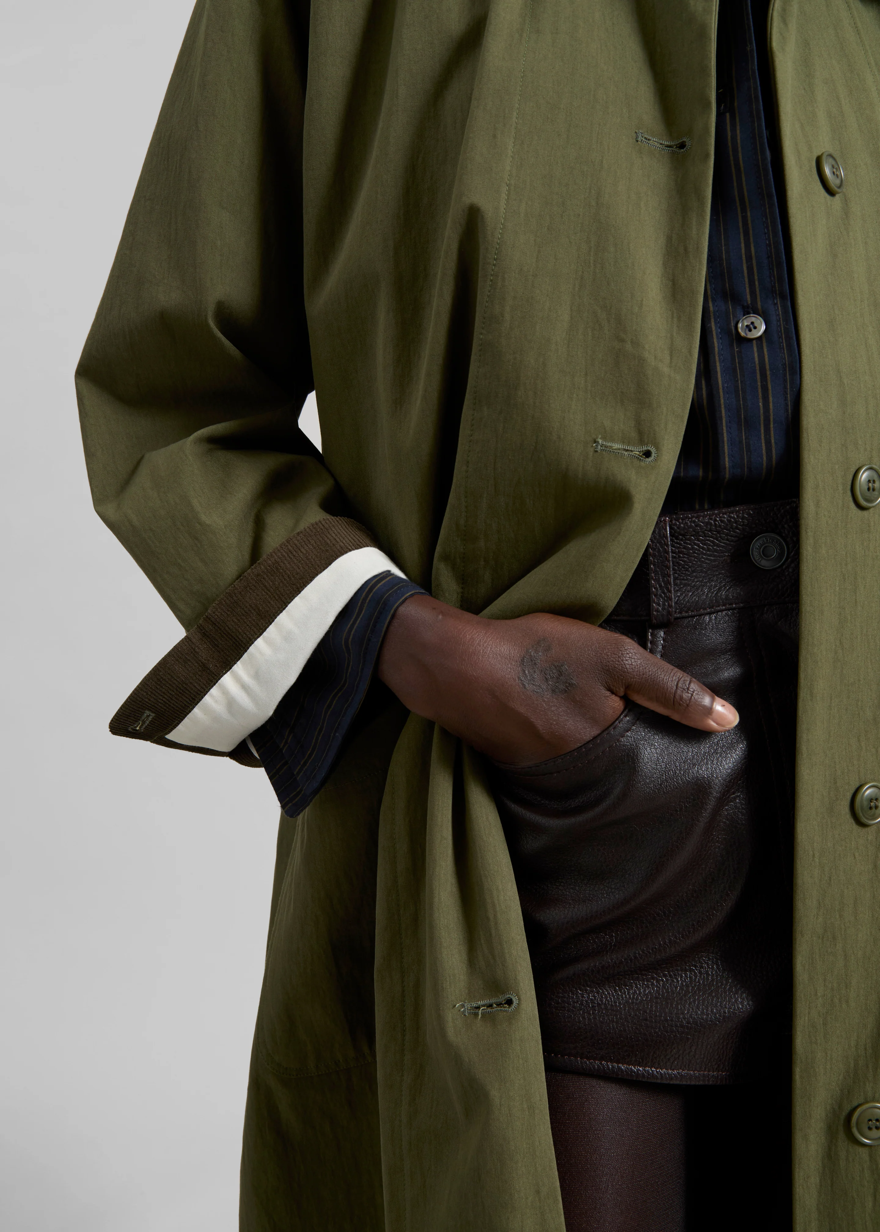 Crisnee Long Jacket - Olive - Image 4