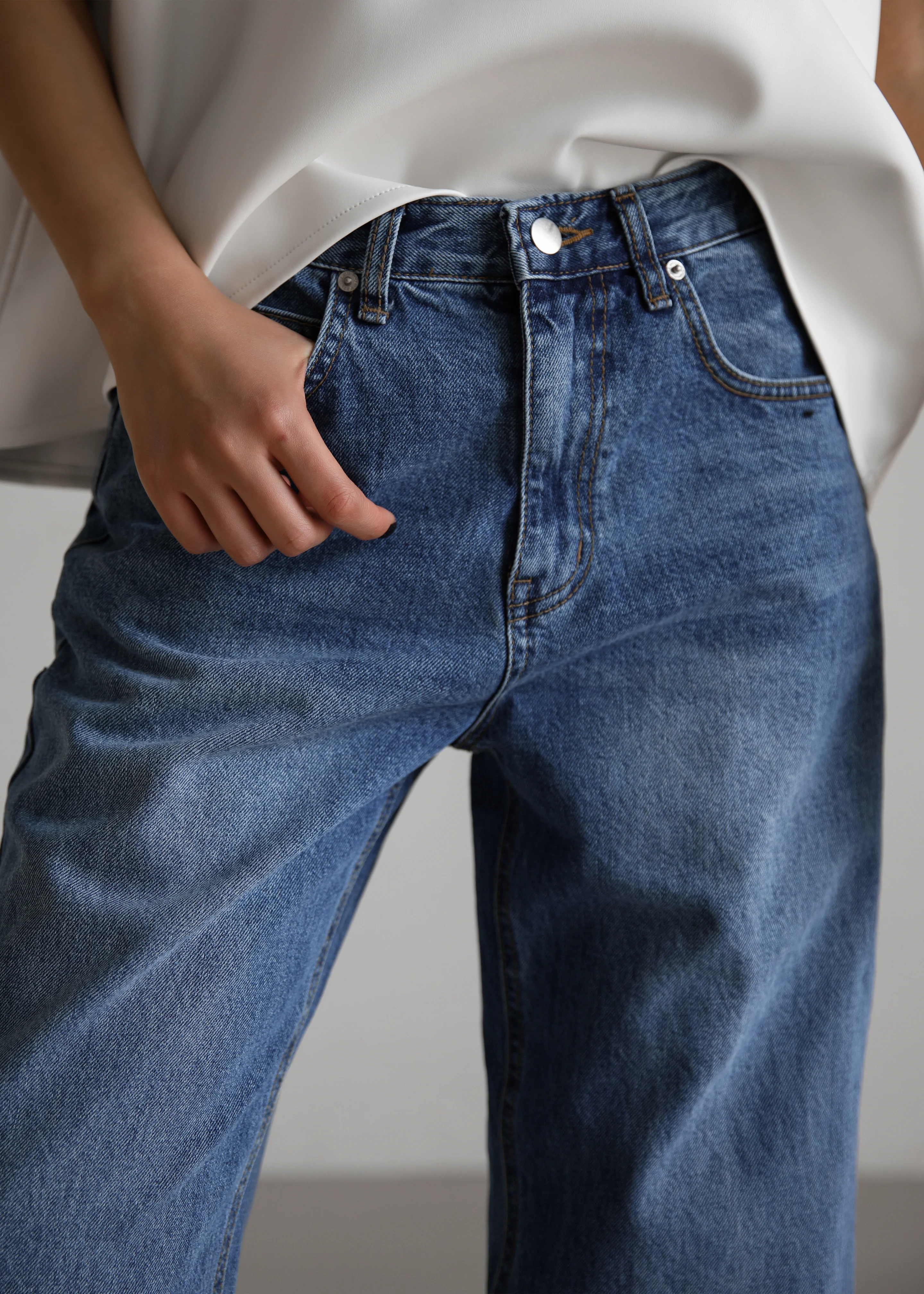 Cromer Jeans - Medium Wash - Image 3