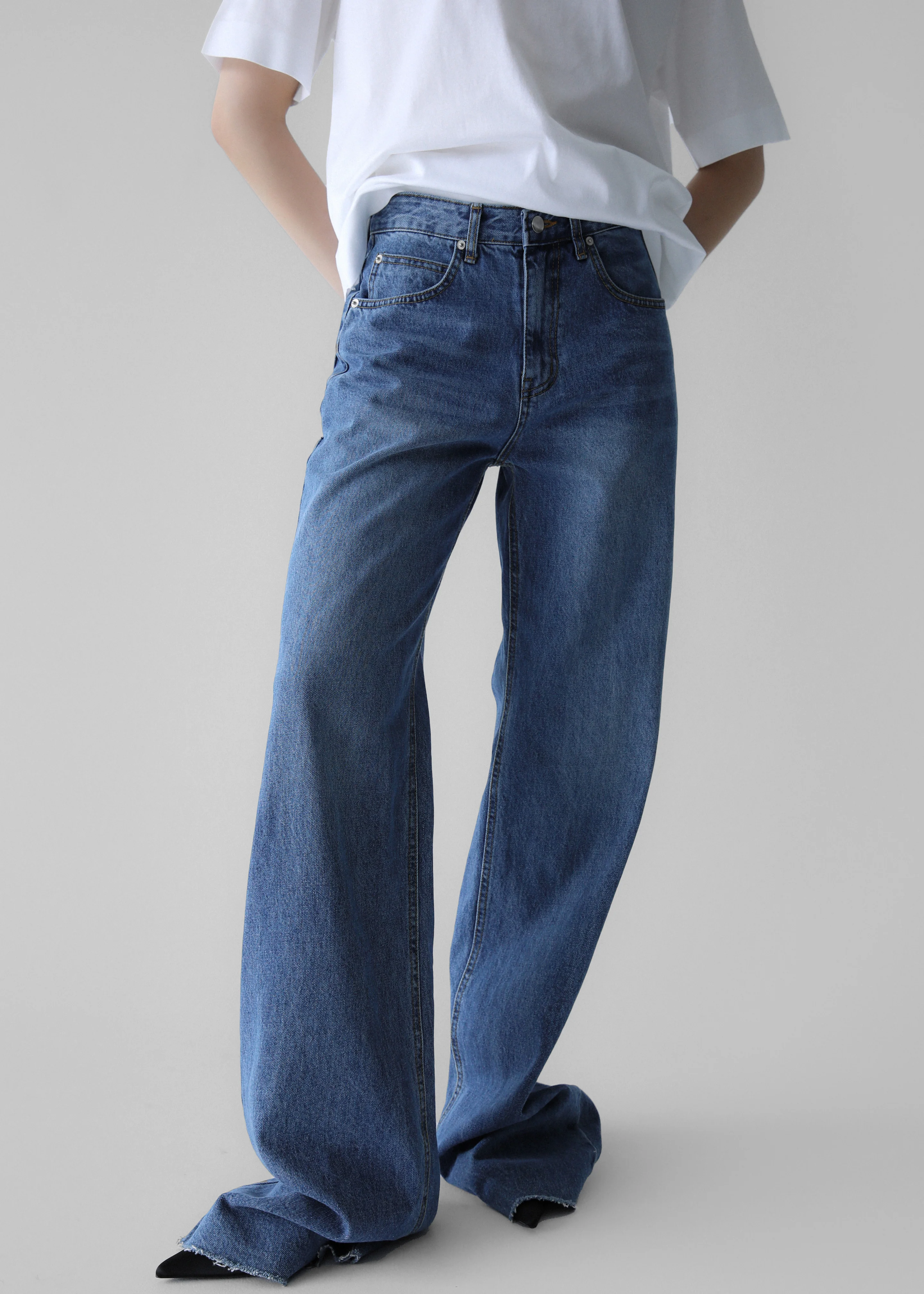 Cromer Jeans - Medium Wash - Image 5