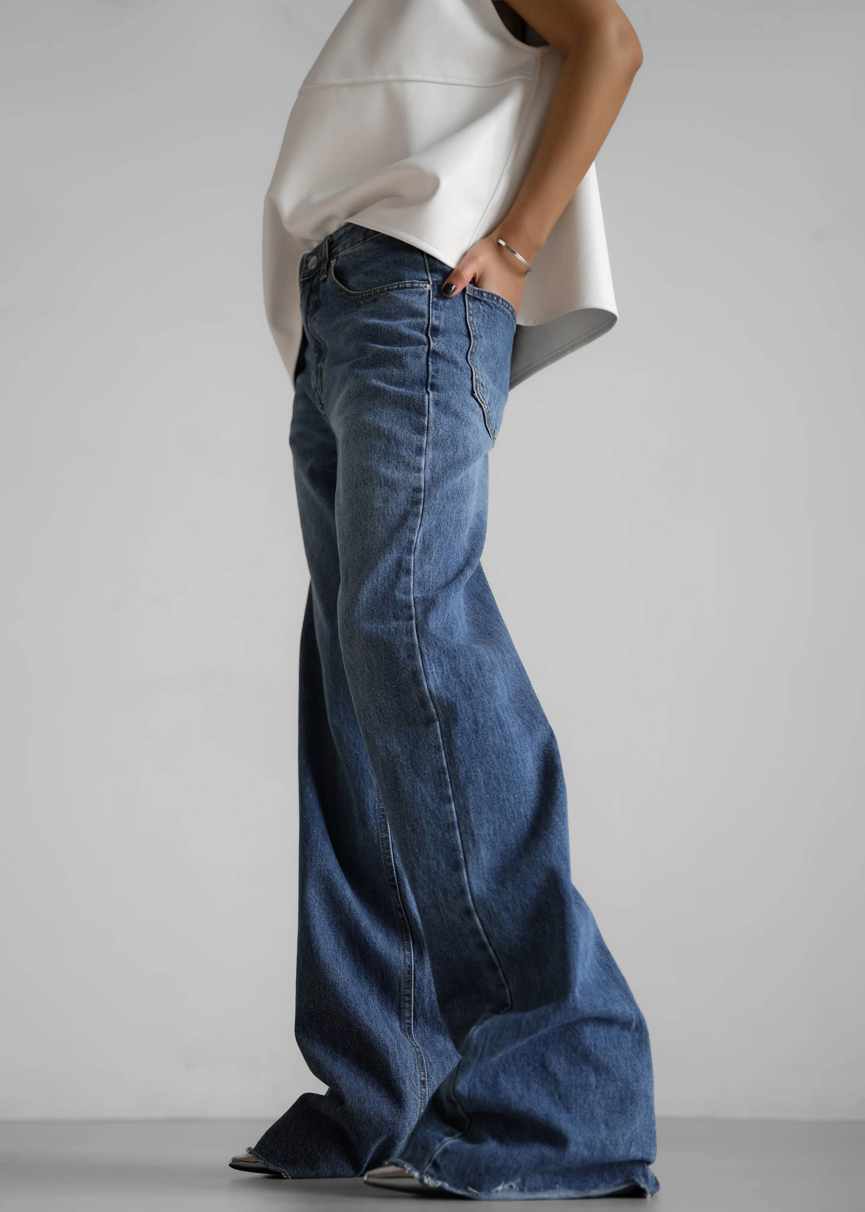 Cromer Jeans - Medium Wash - Image 7