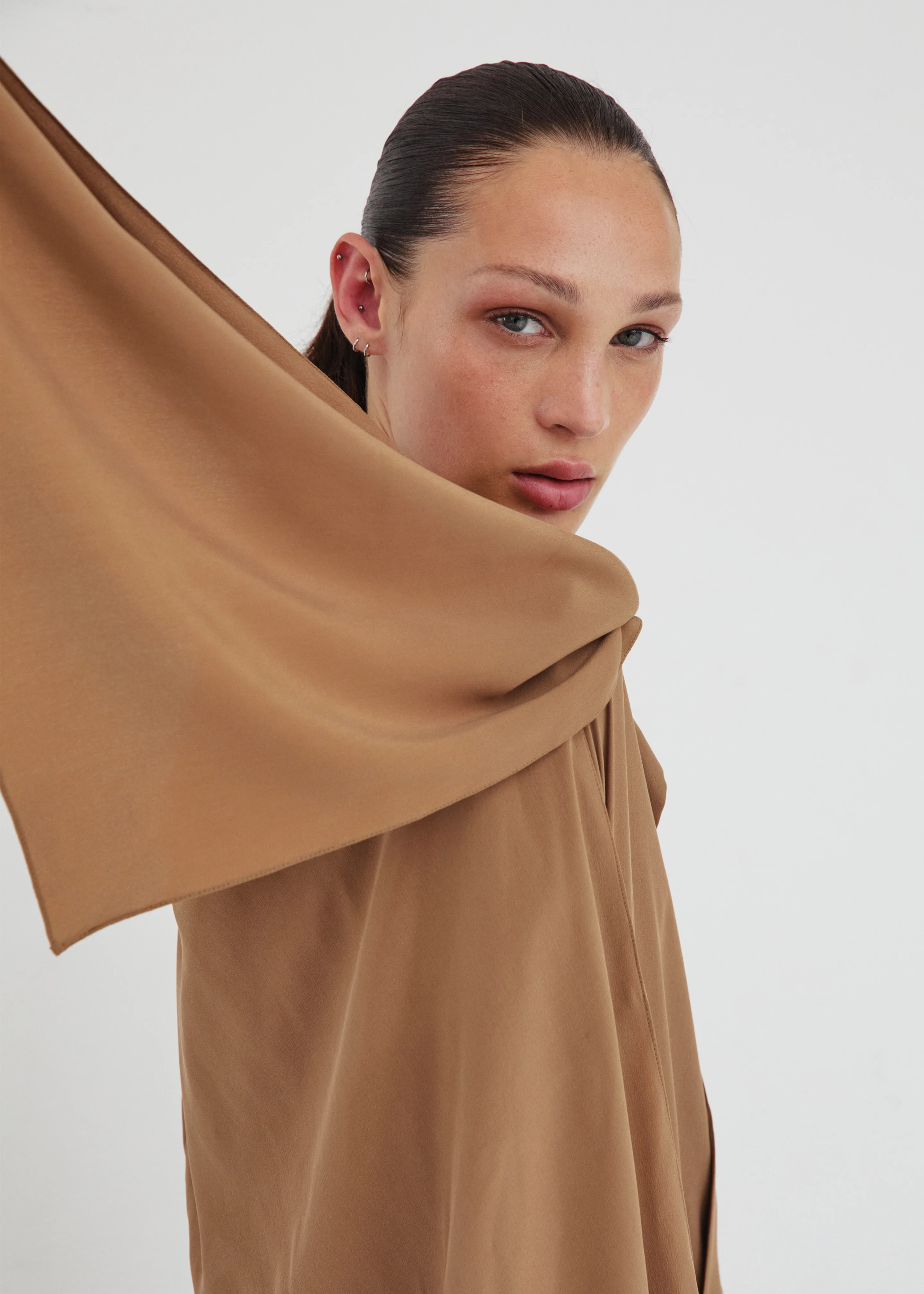 Darkpark Georgia Detachable Scarf Silk Shirt - Tobacco - Image 2