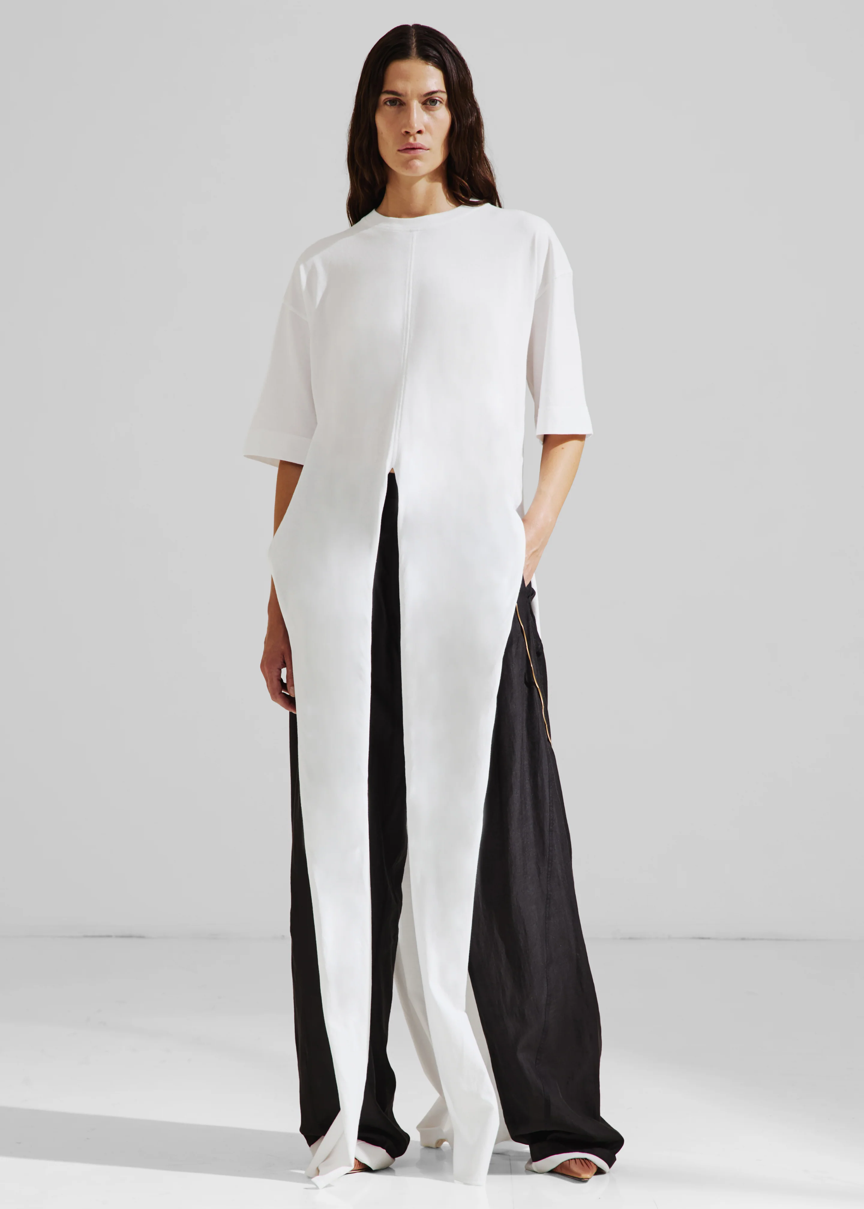 Darkpark Gia Oversized Long Tee With Splits - White - Image 2