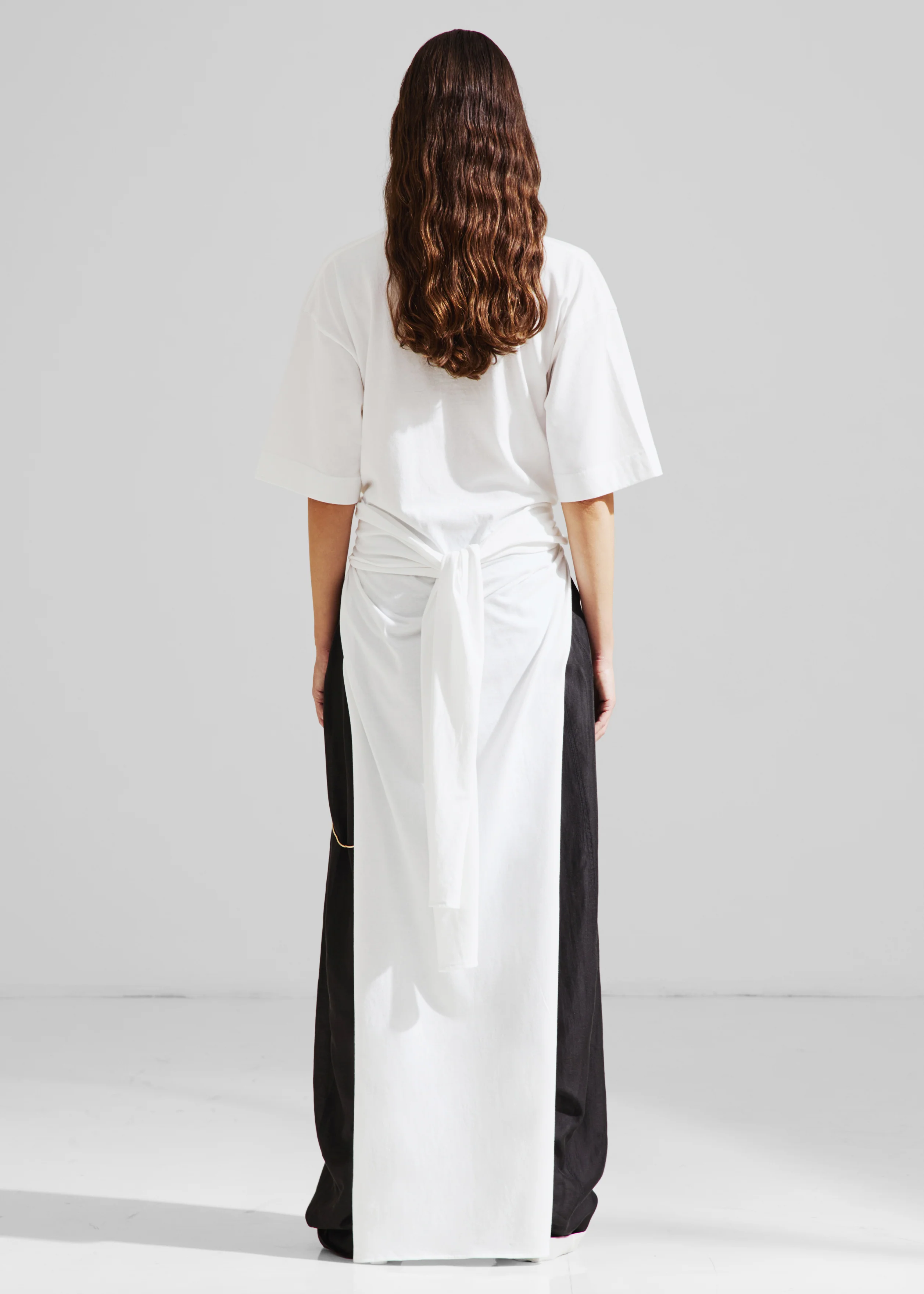 Darkpark Gia Oversized Long Tee With Splits - White - Image 5