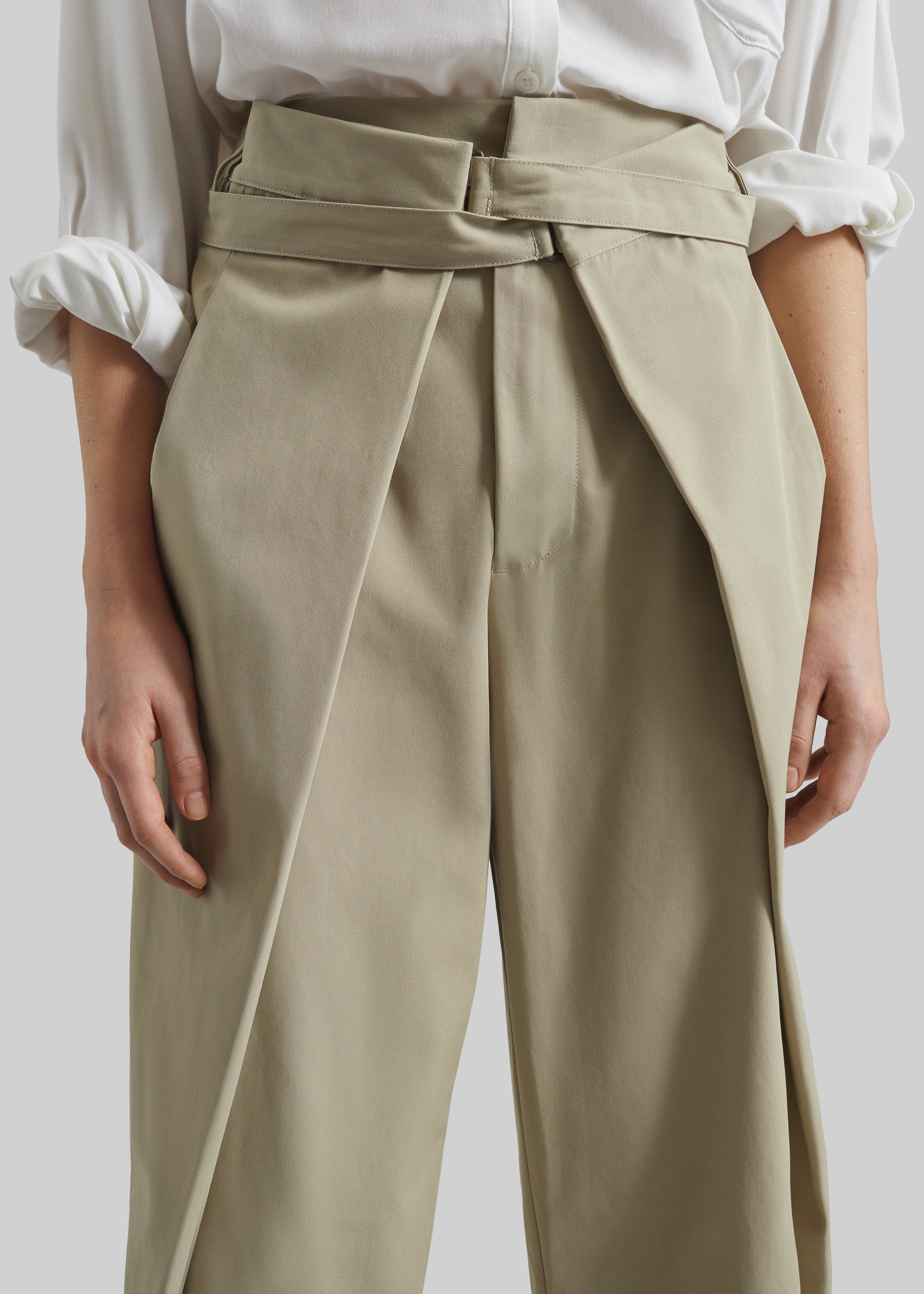 Darkpark Stella Tie-Front Pants - Taupe - Image 3