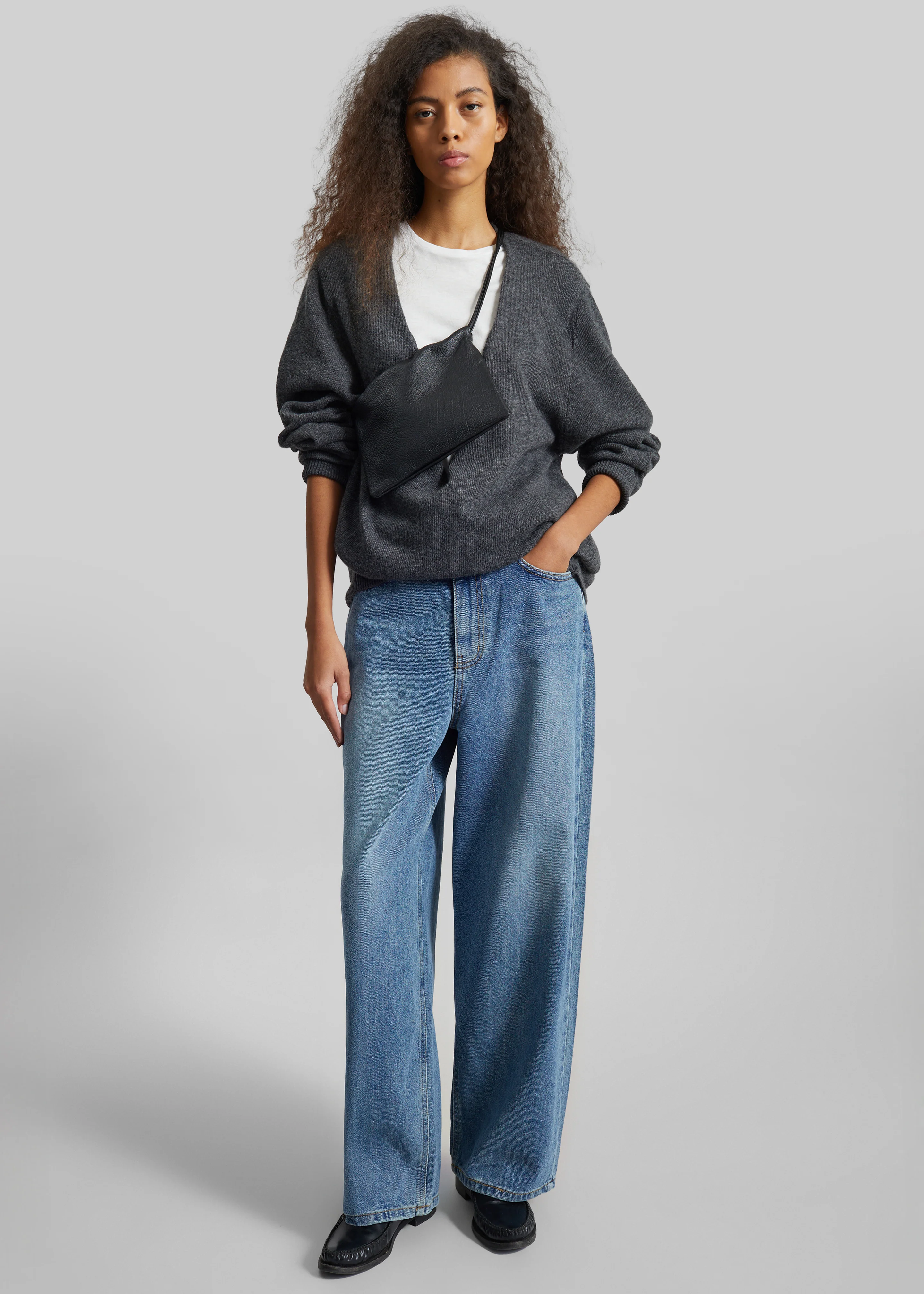 Dawson Wide Leg Jeans - Medium Wash - Image 4