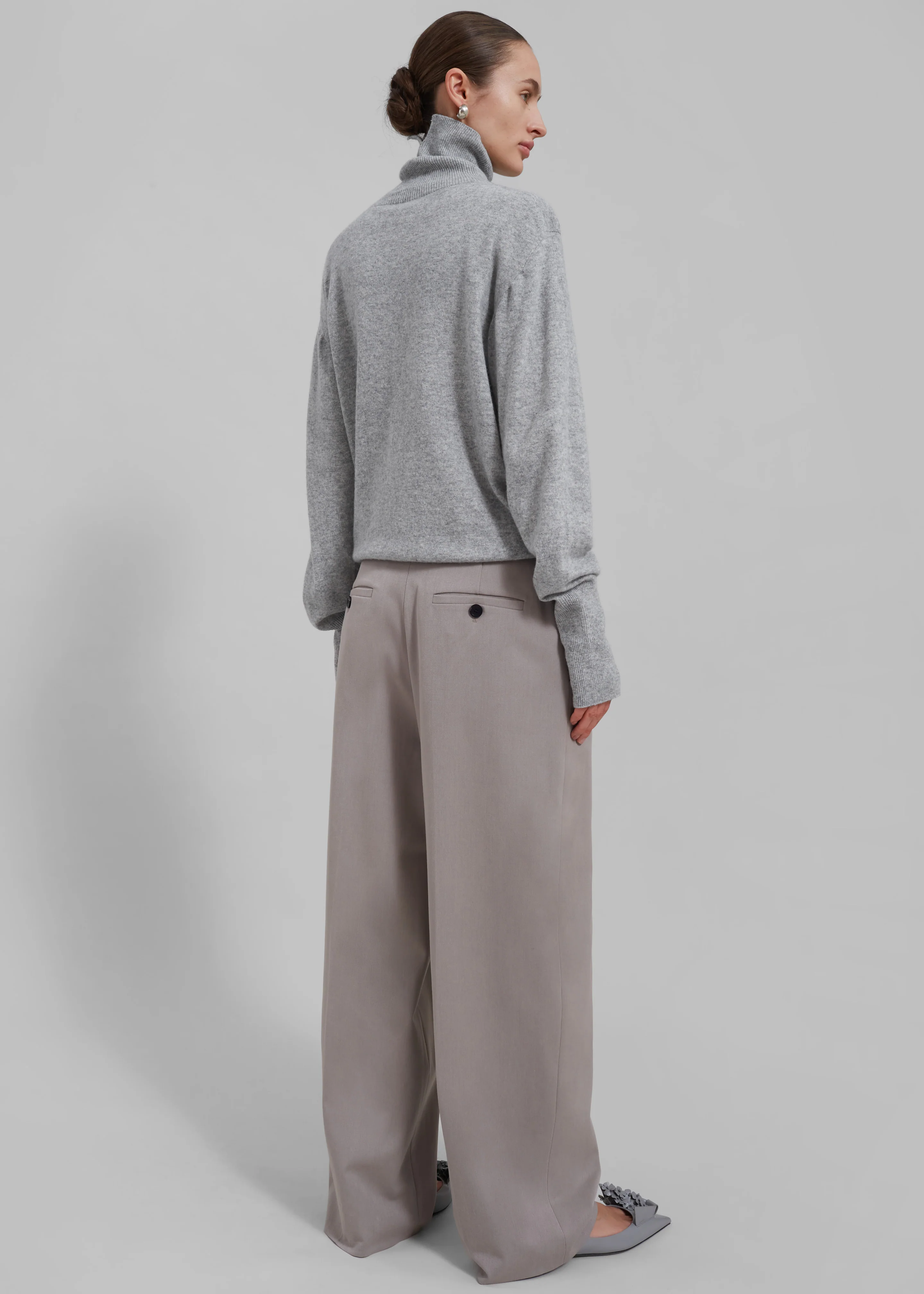 Delia Wool Turtleneck - Grey - Image 9