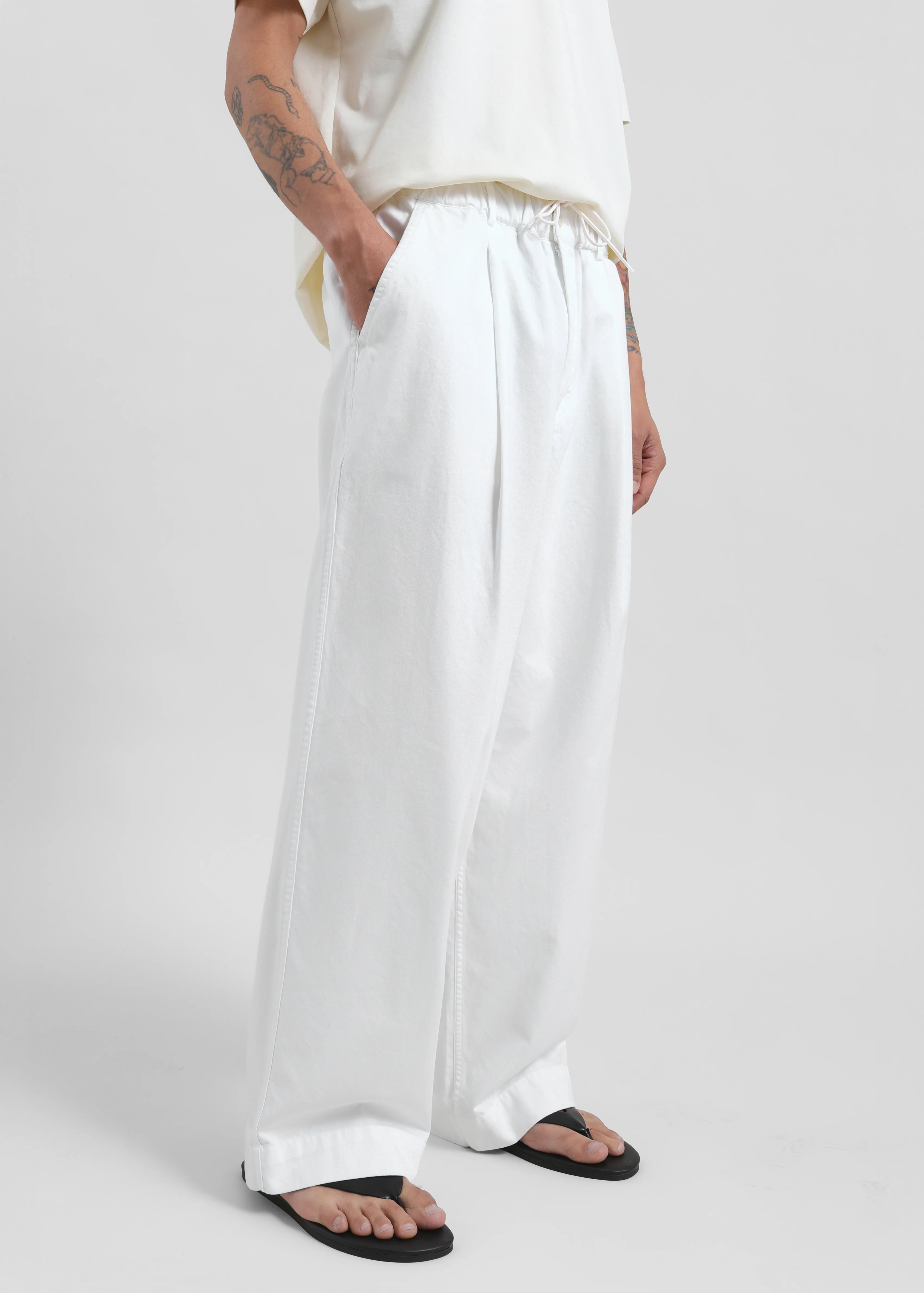 Denaye Cotton Barrel Leg Pants - White - Image 4