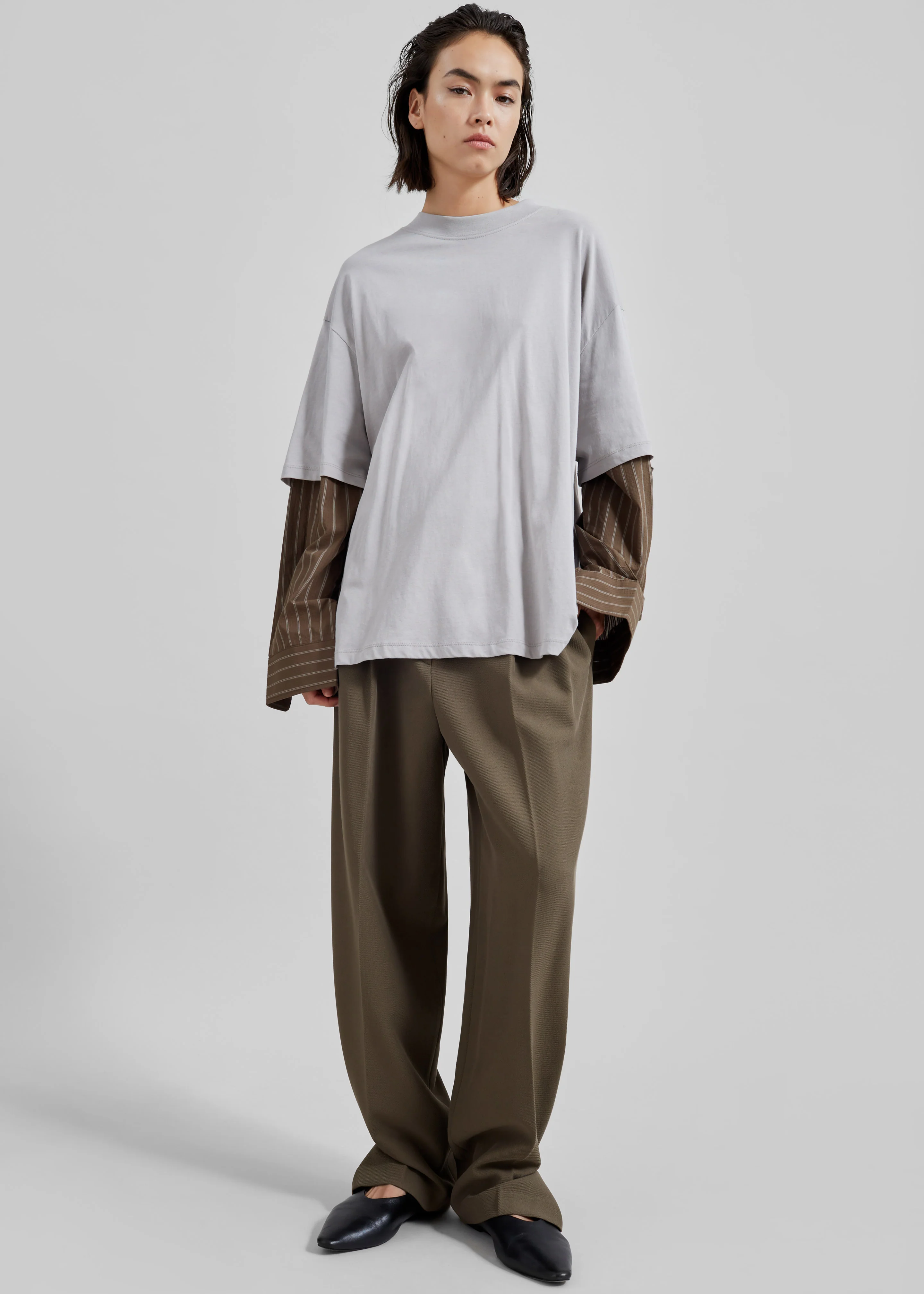 Dina Pleated Trousers - Khaki - Image 13