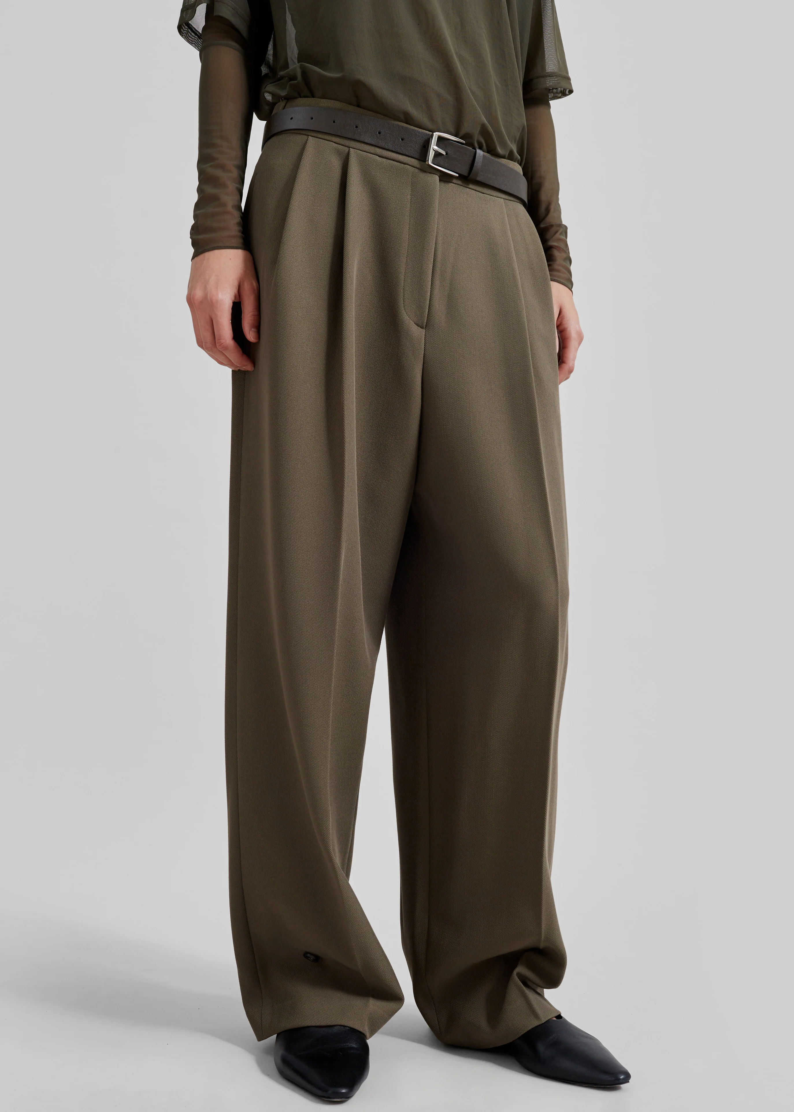 Dina Pleated Trousers - Khaki - Image 7