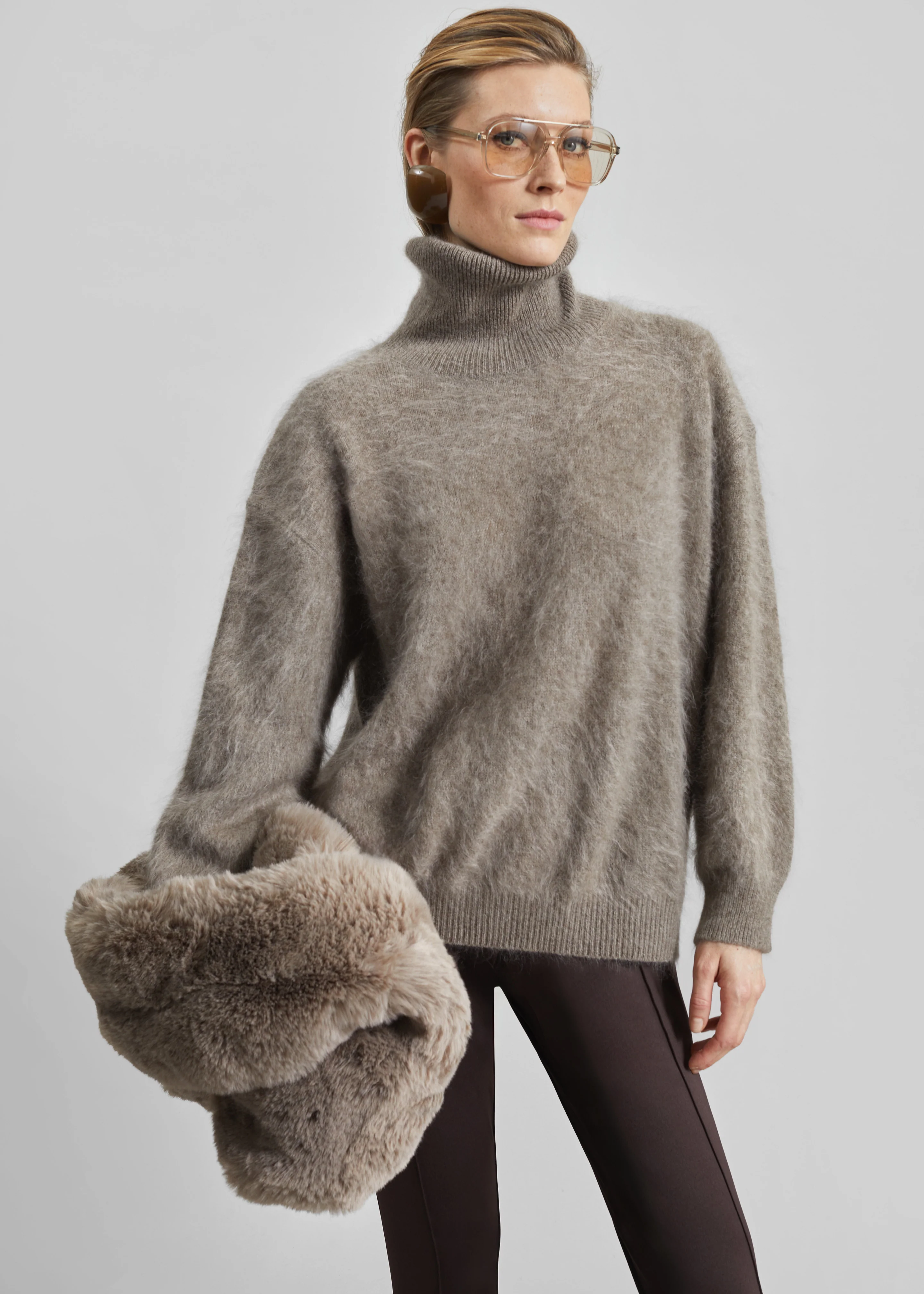 Dolomia Faux Fur Bag - Light Taupe - Image 5