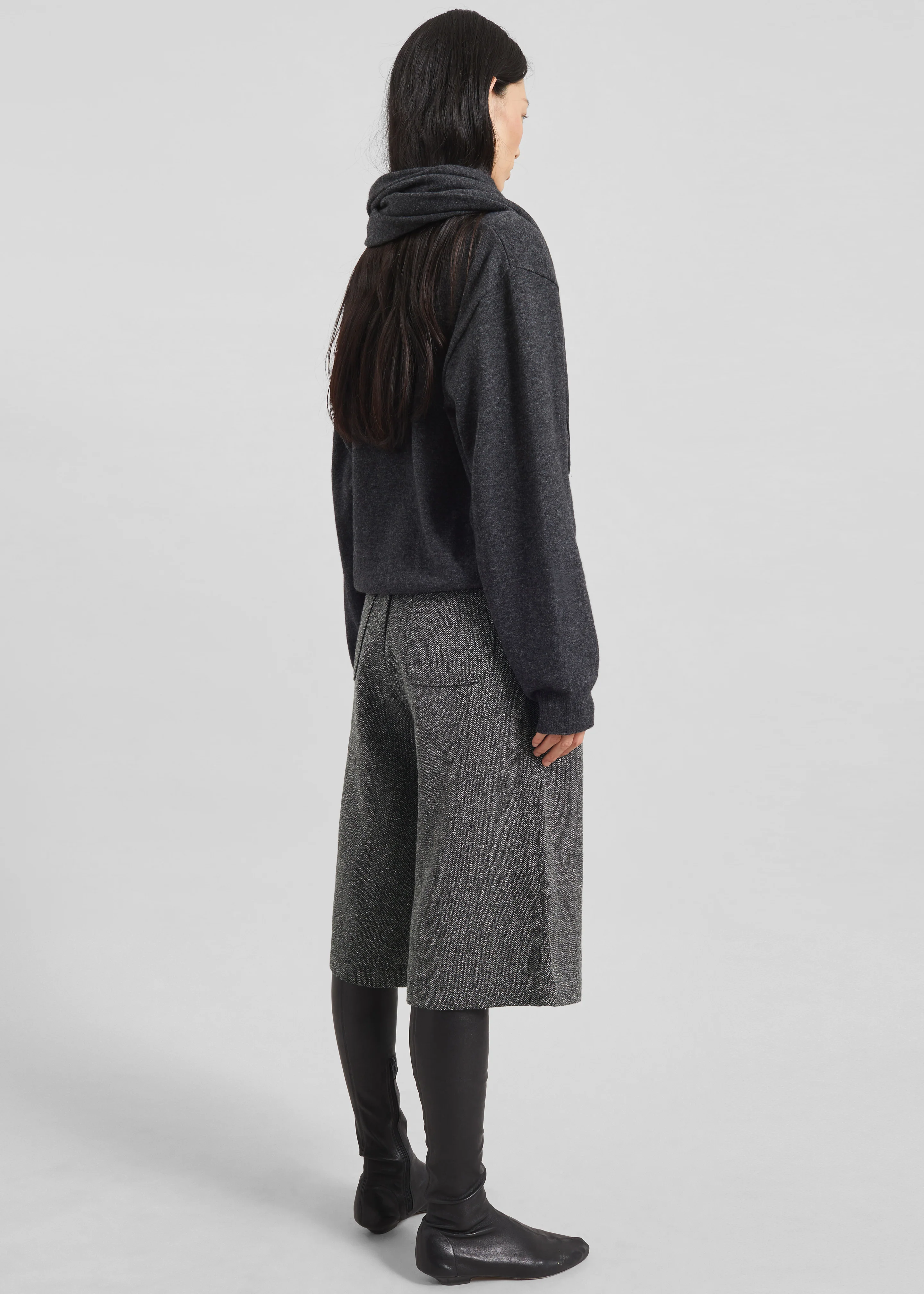 Dunley Bermuda Shorts - Charcoal Melange - Image 8