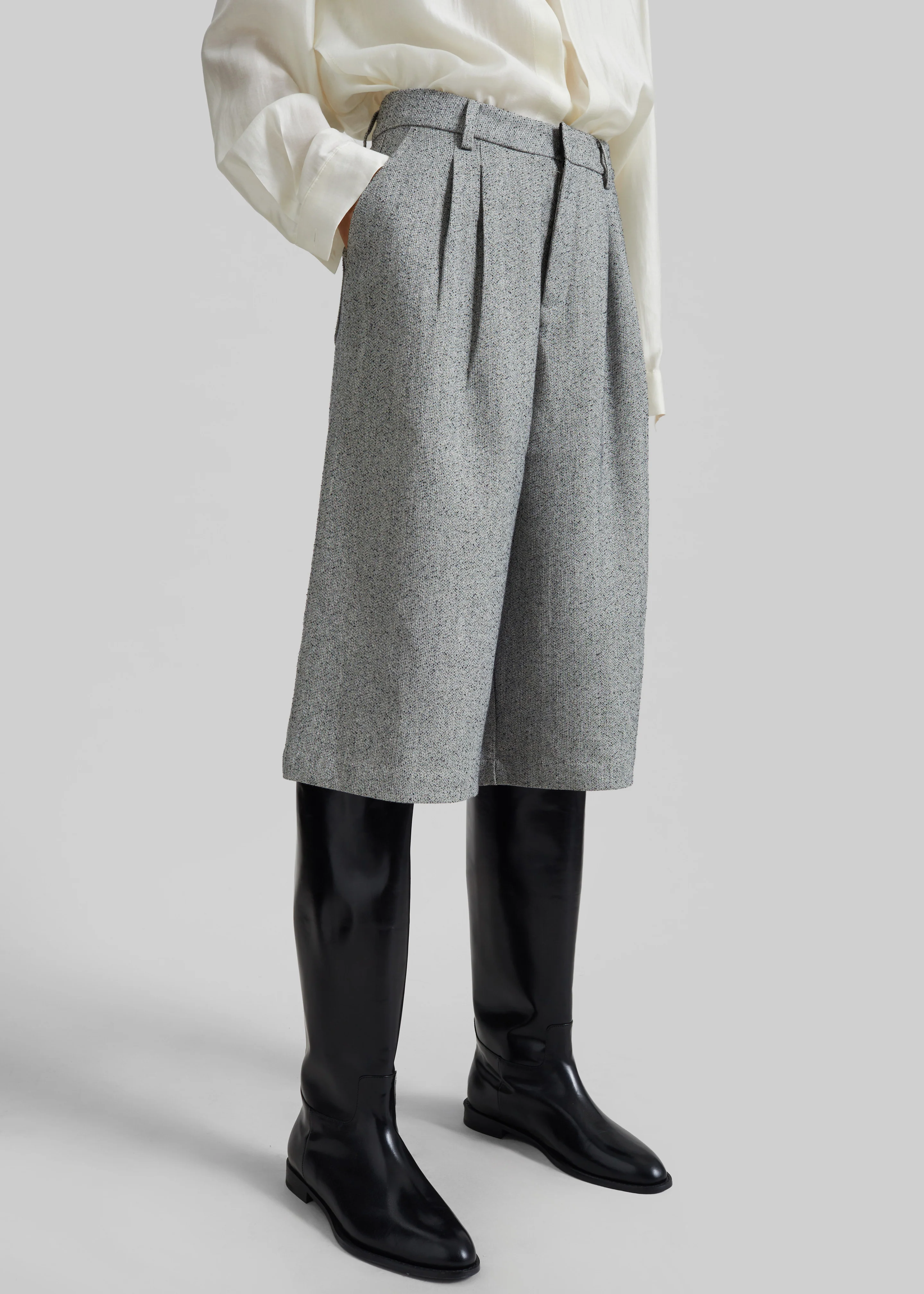 Dunley Bermuda Shorts - Grey Melange - Image 2