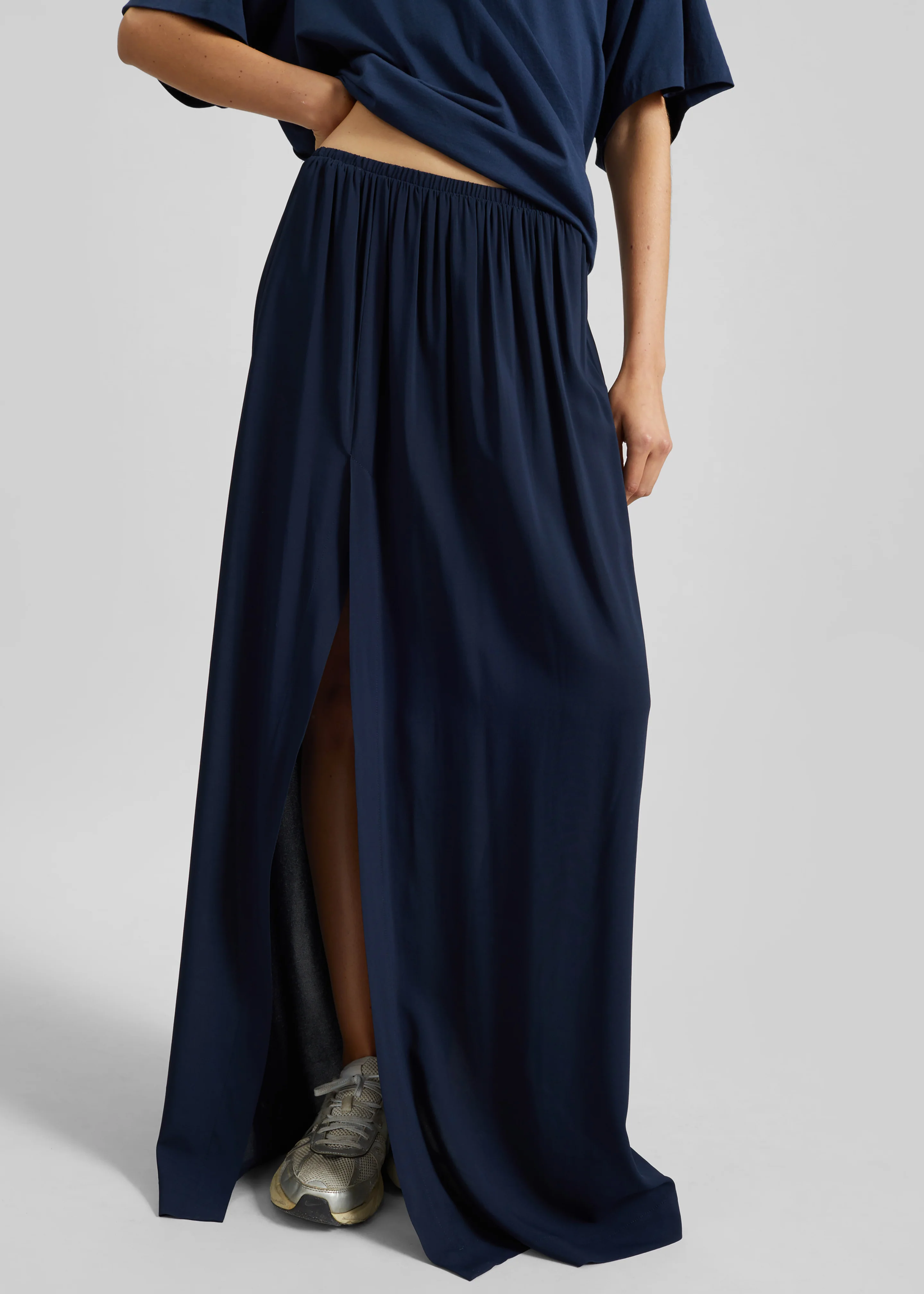 Elie Silk Fluid Maxi Skirt - Navy - Image 6