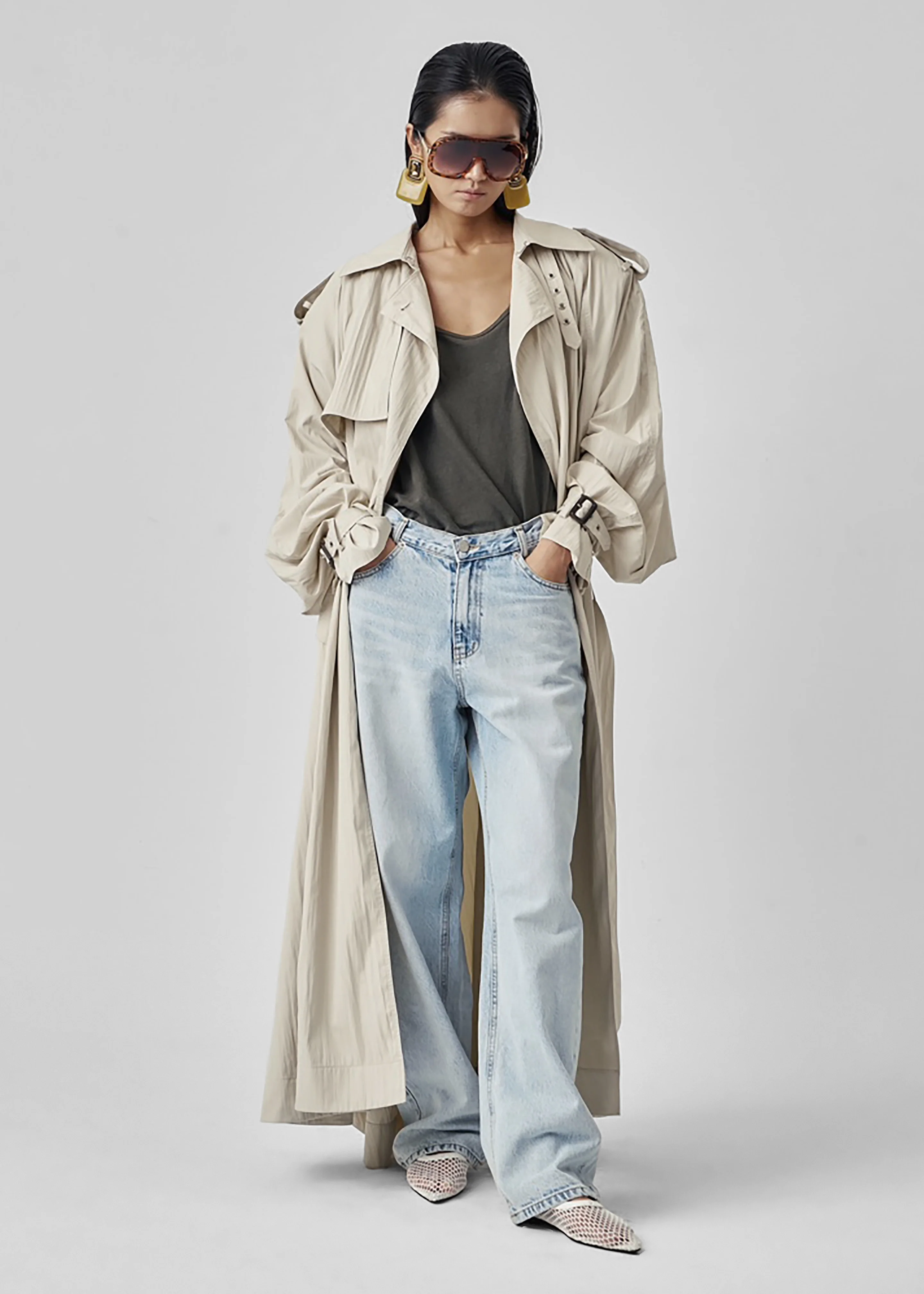 Elsdon Fluid Long Trench - Light Beige - Image 10