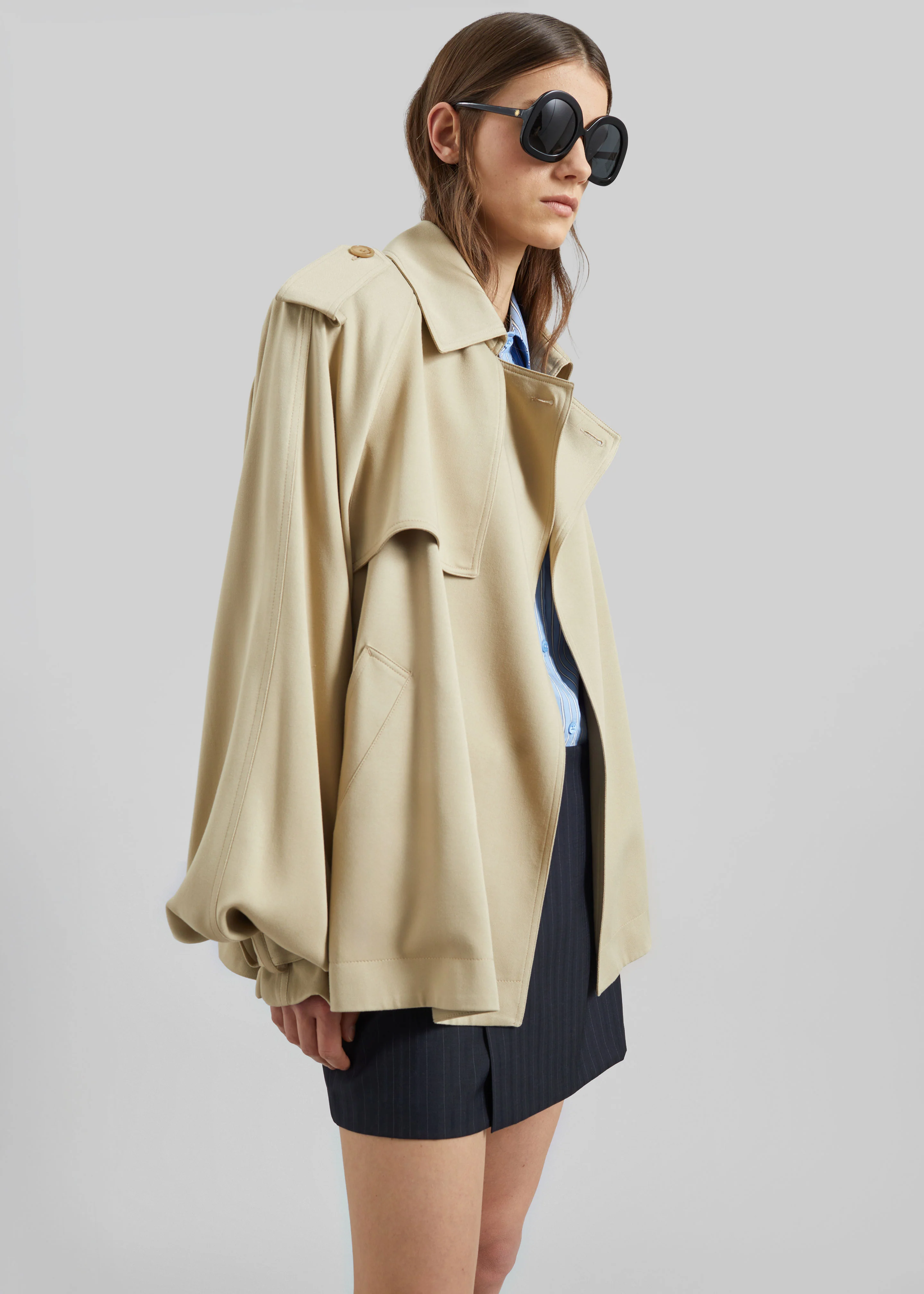 Elva Fluid Short Trench - Beige - Image 8