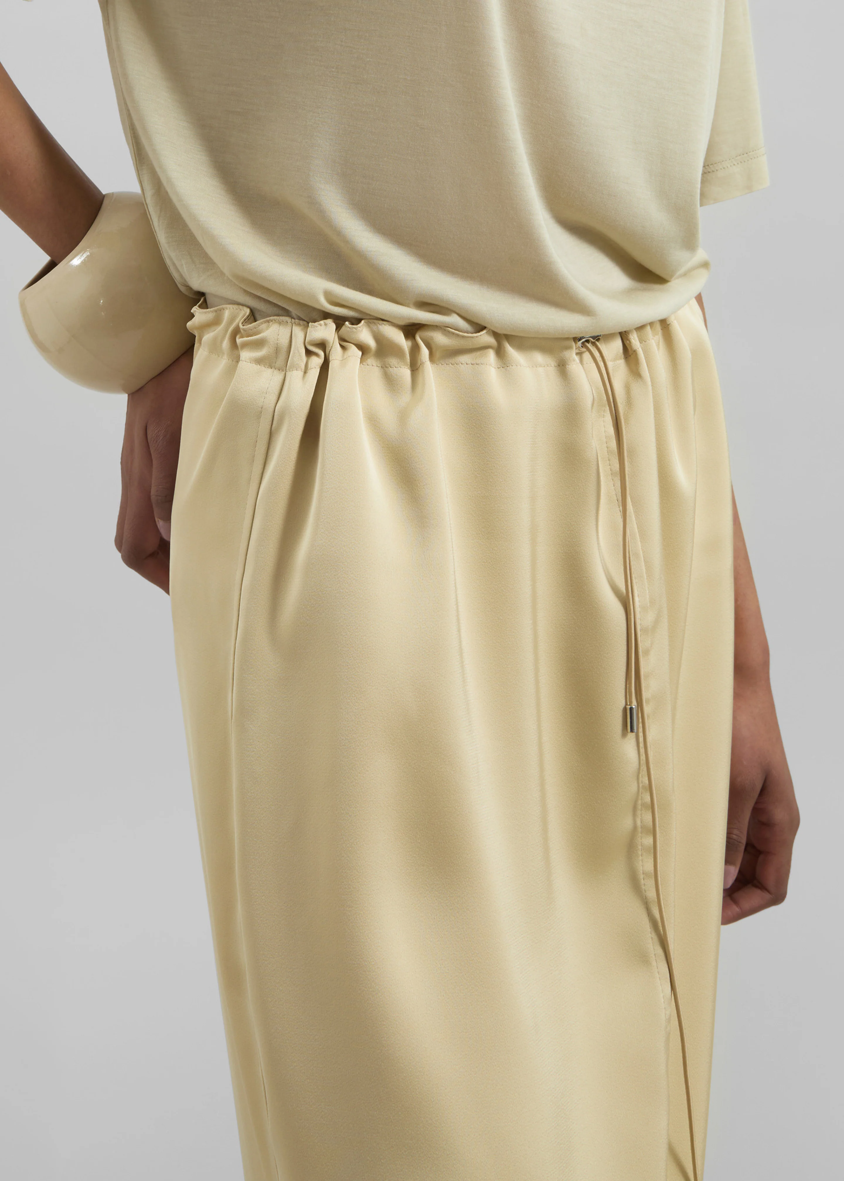 Elvas Satin Midi Skirt - Pale Yellow - Image 3
