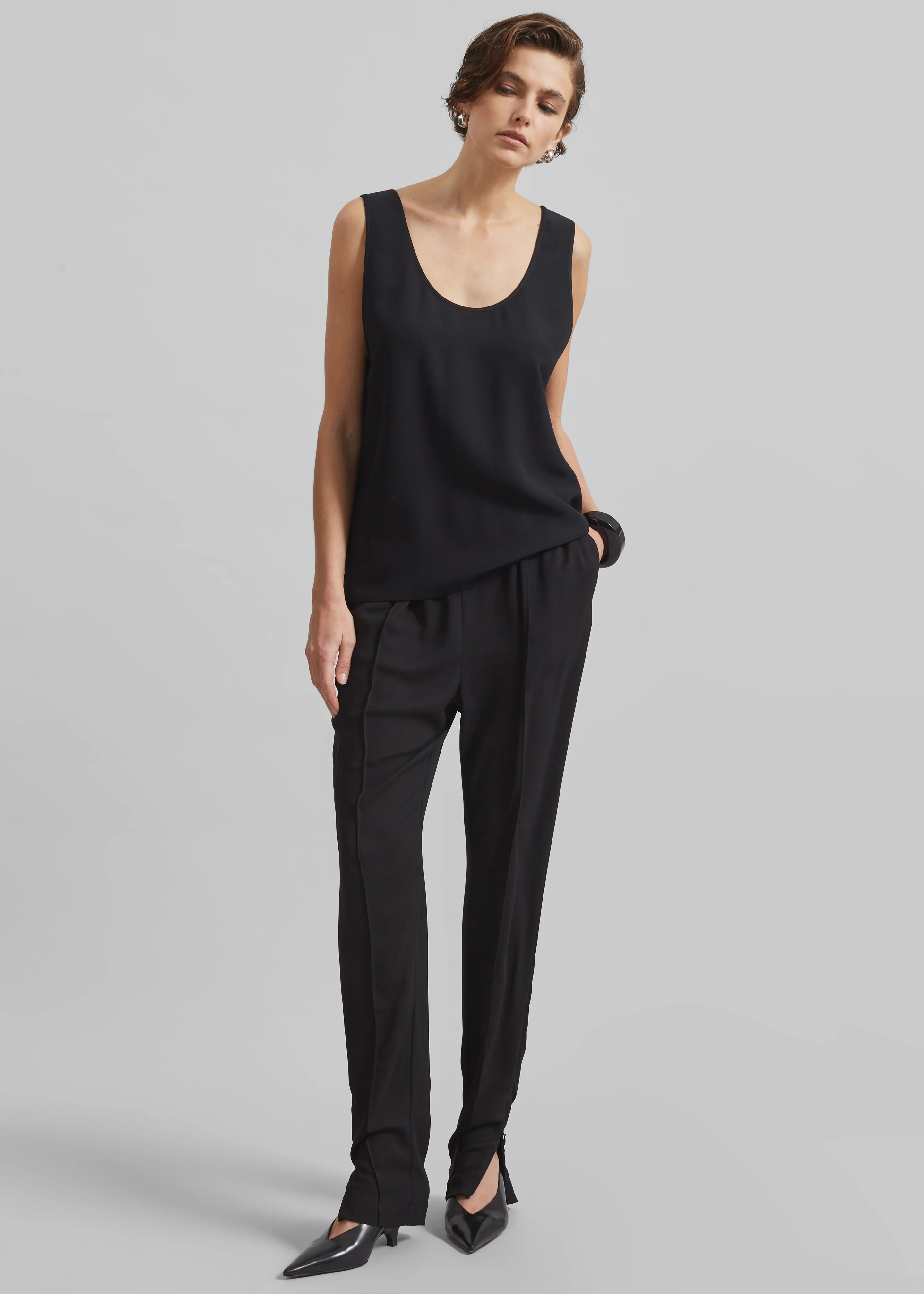 Esten Tank Top - Black - Image 2