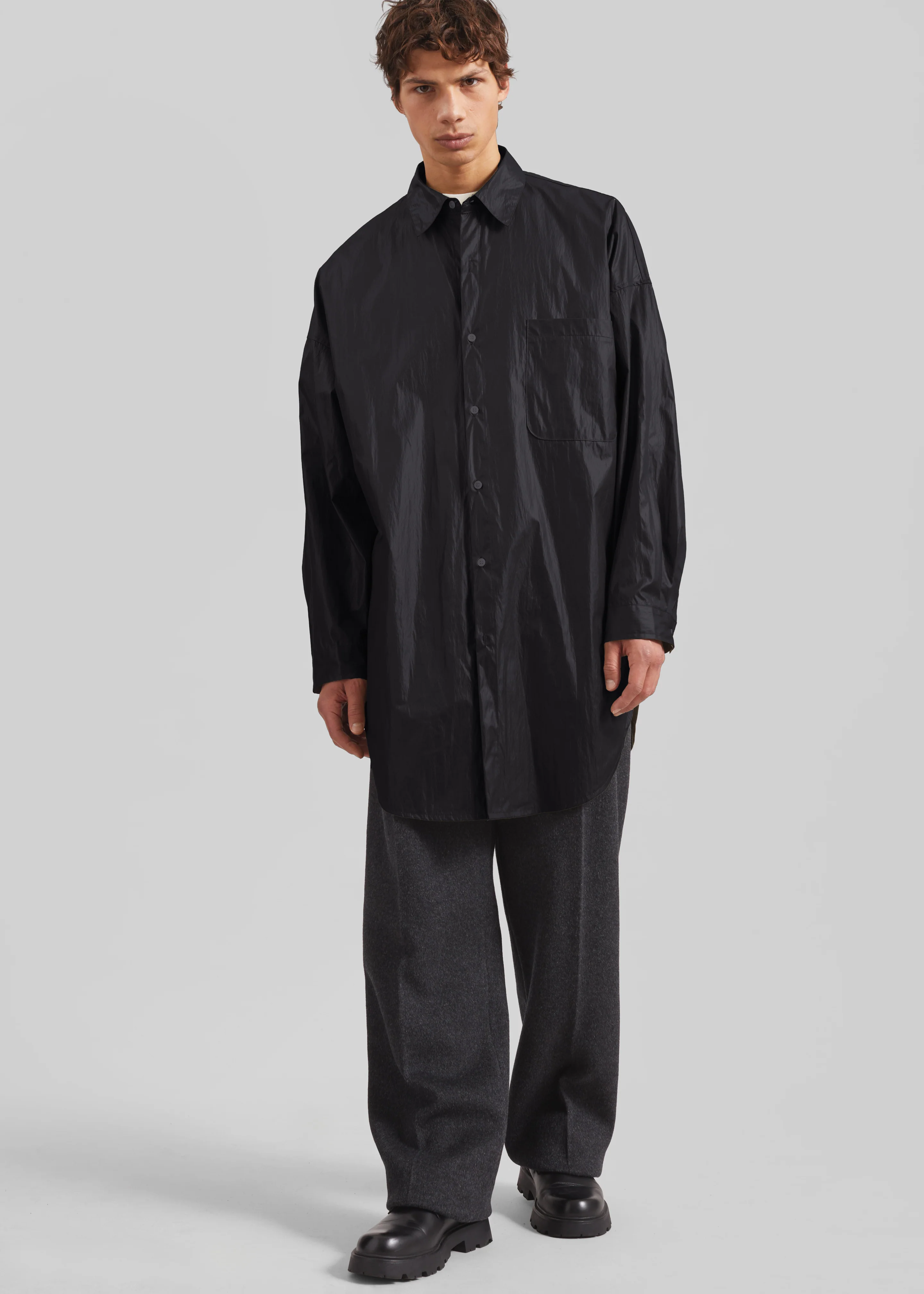 Etah Lustrous Oversized Shirt - Black - Image 3