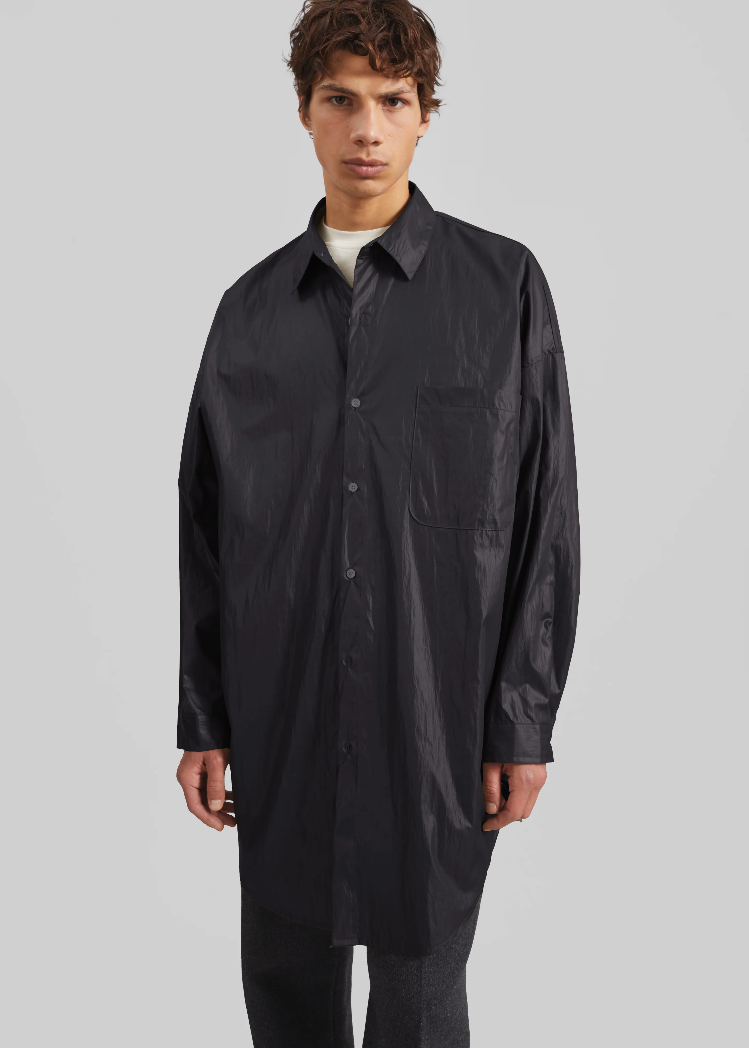 Etah Lustrous Oversized Shirt - Black - Image 4