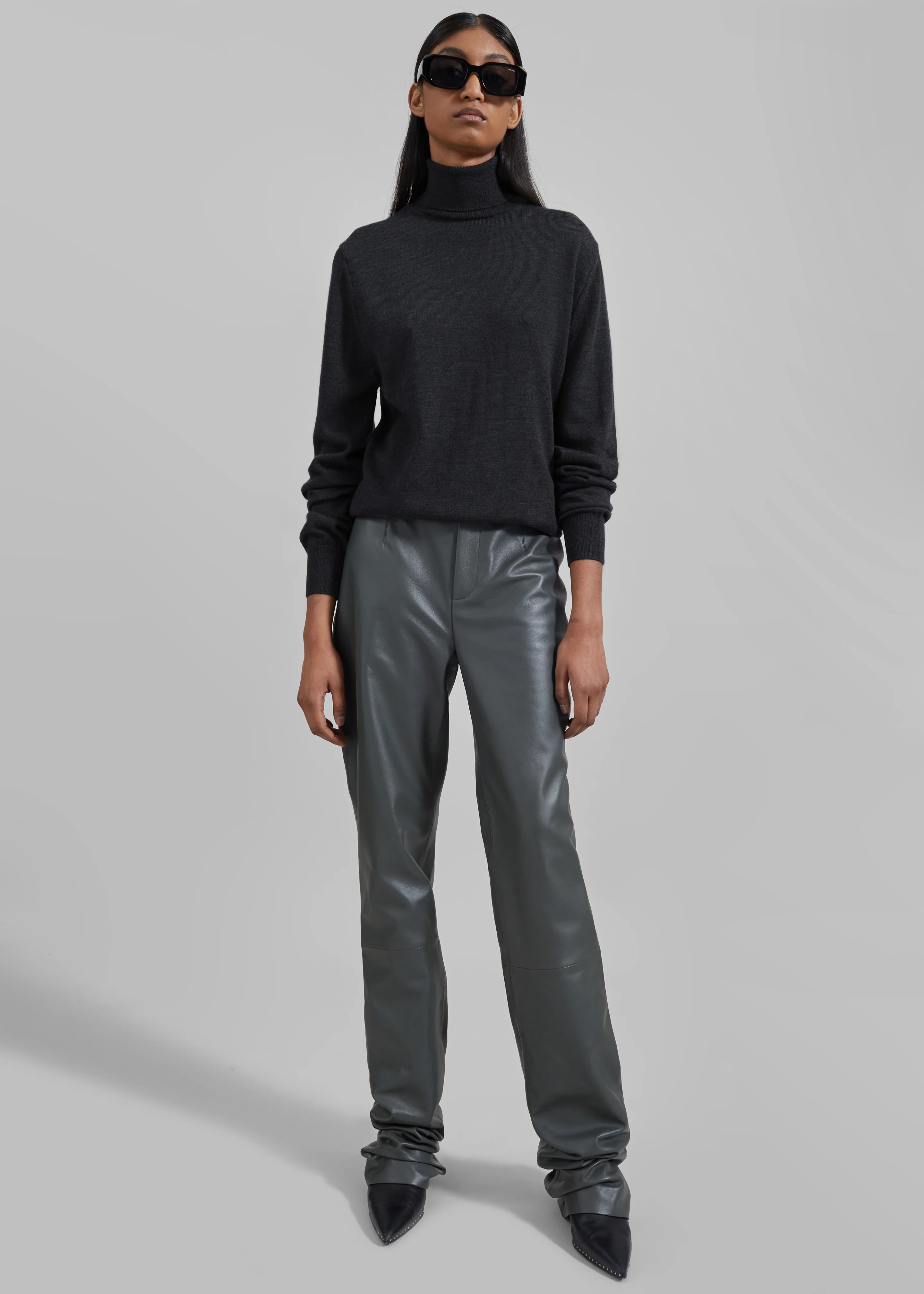 Eve Thin Turtleneck Sweater - Dark Grey Melange - Image 4